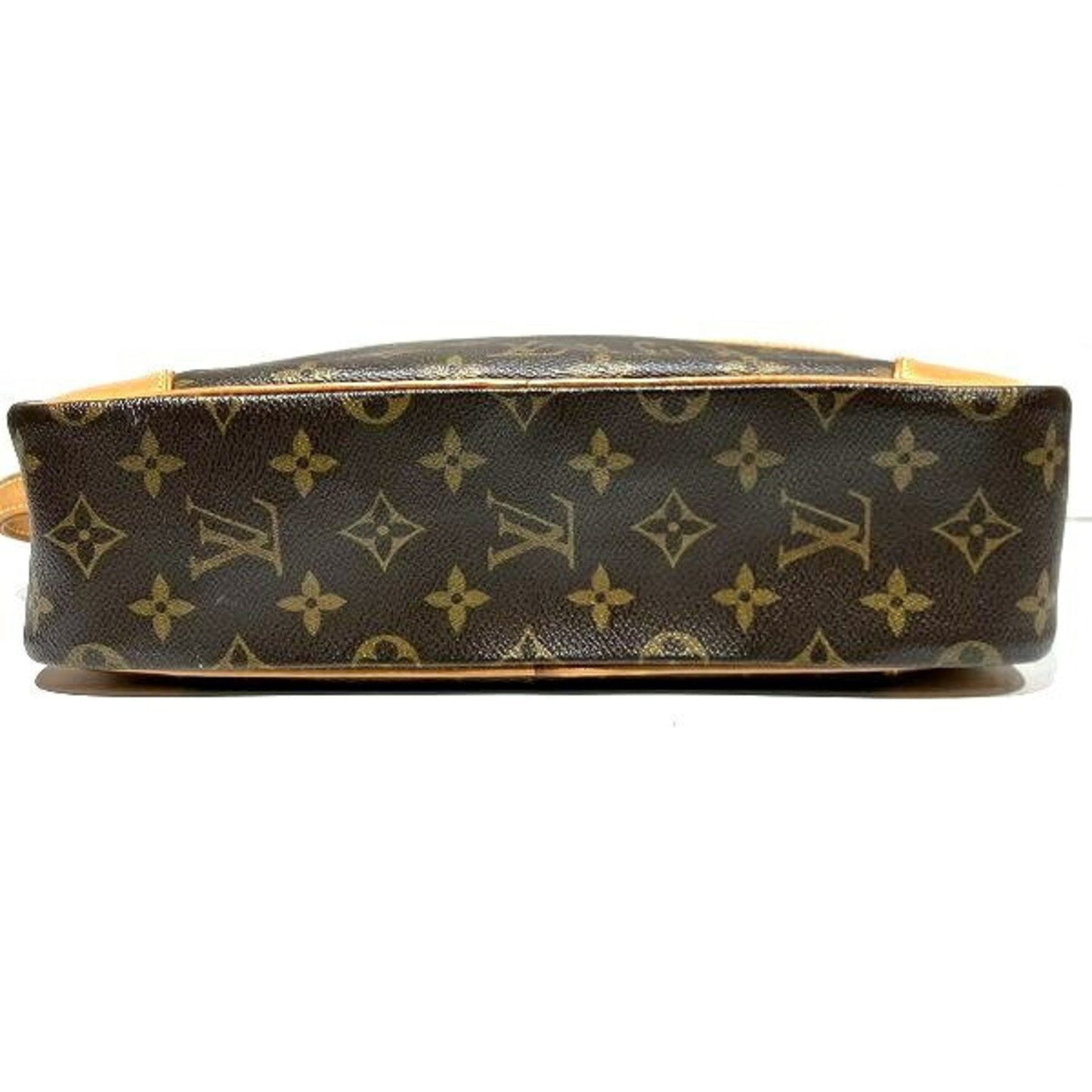 Louis Vuitton Trocadéro  Canvas Shoulder Bag ()