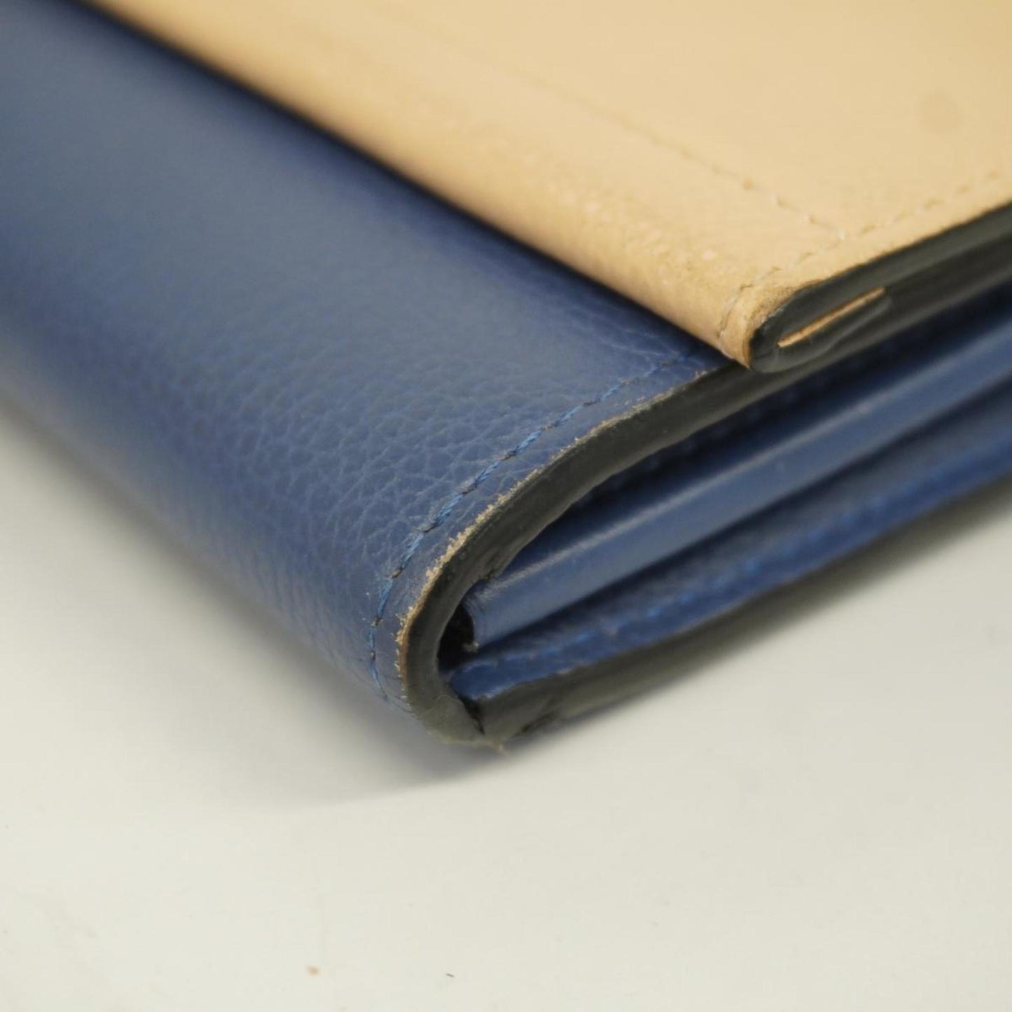 Louis Vuitton Mylockme  Leather Wallet  ()