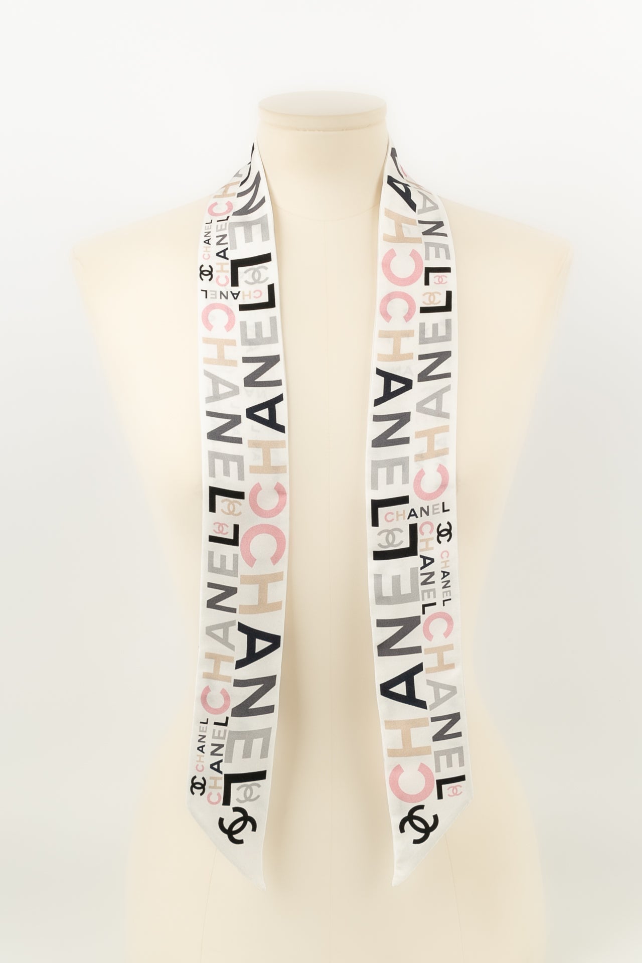 Echarpe / slim bandeau Chanel