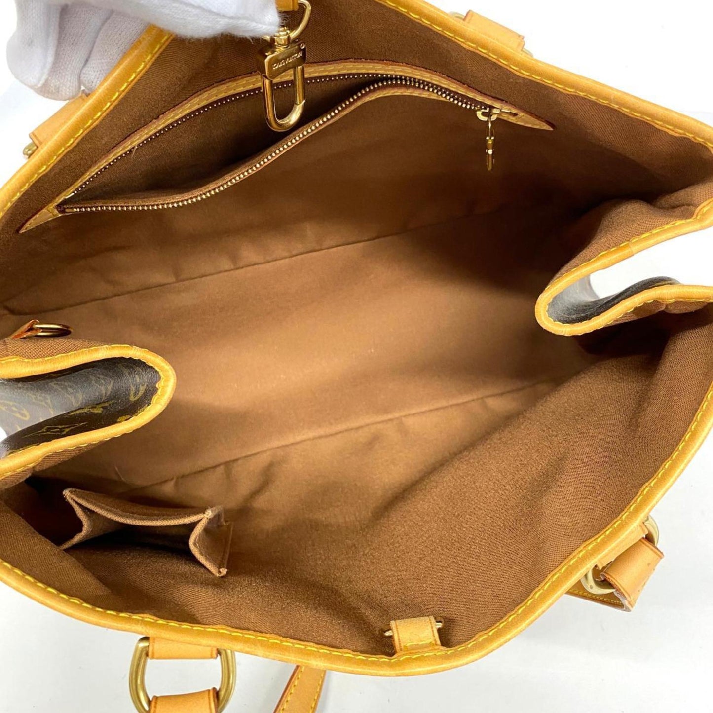 Louis Vuitton Batignolles Horizontal  Canvas Tote Bag ()