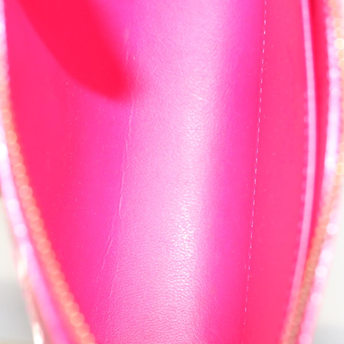 Louis Vuitton Cosmetic Pouch  Patent Leather Clutch Bag ()