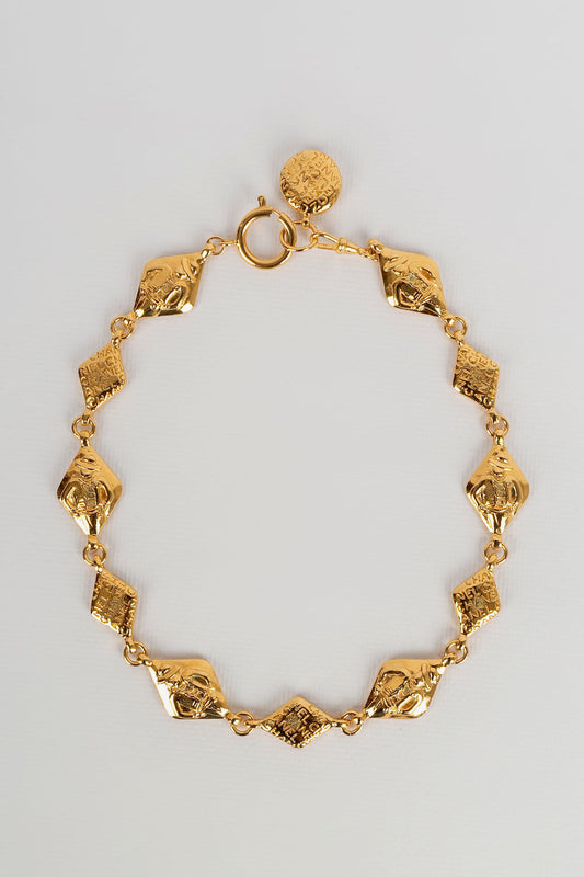 Collier court Chanel