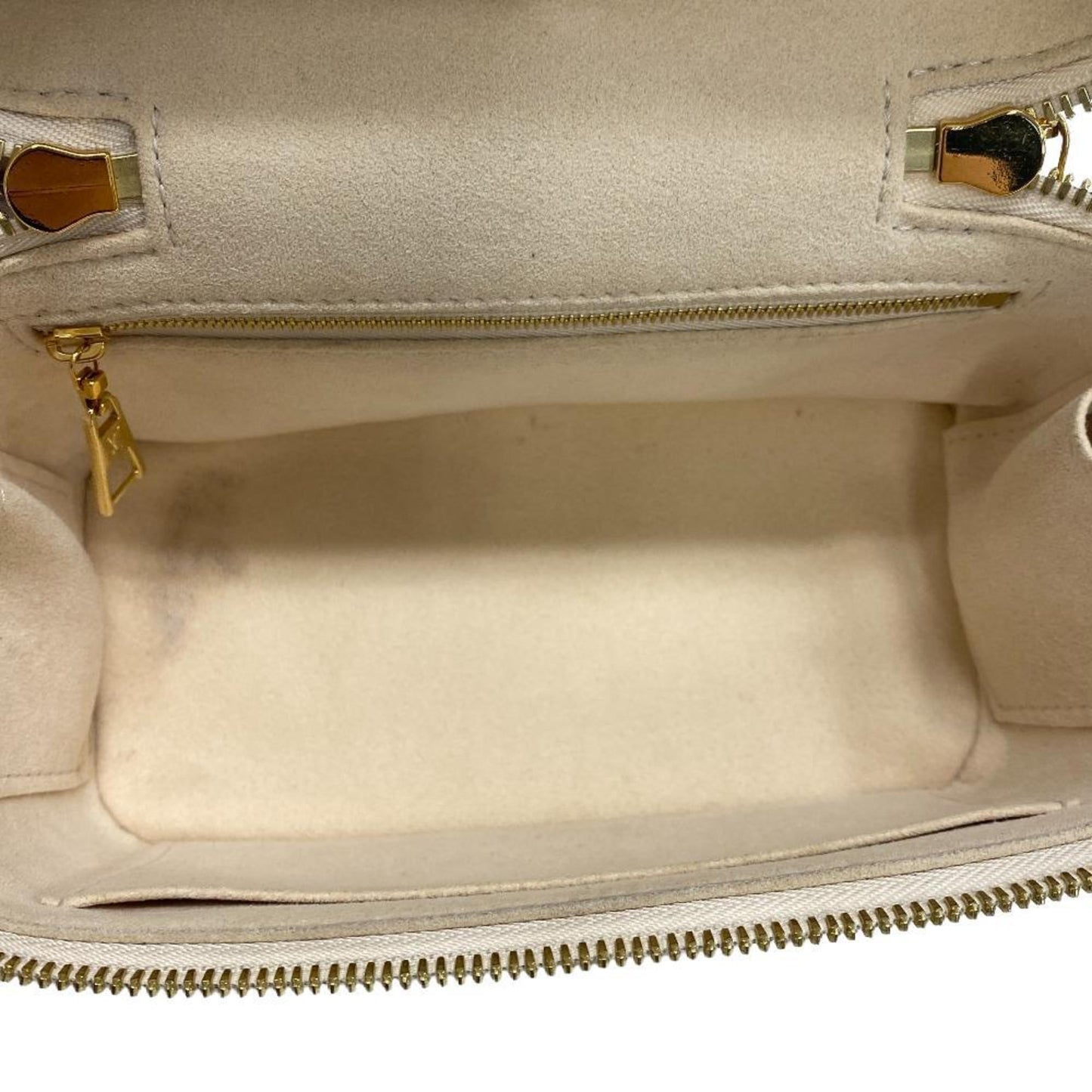 Louis Vuitton Vanity  Leather Handbag ()