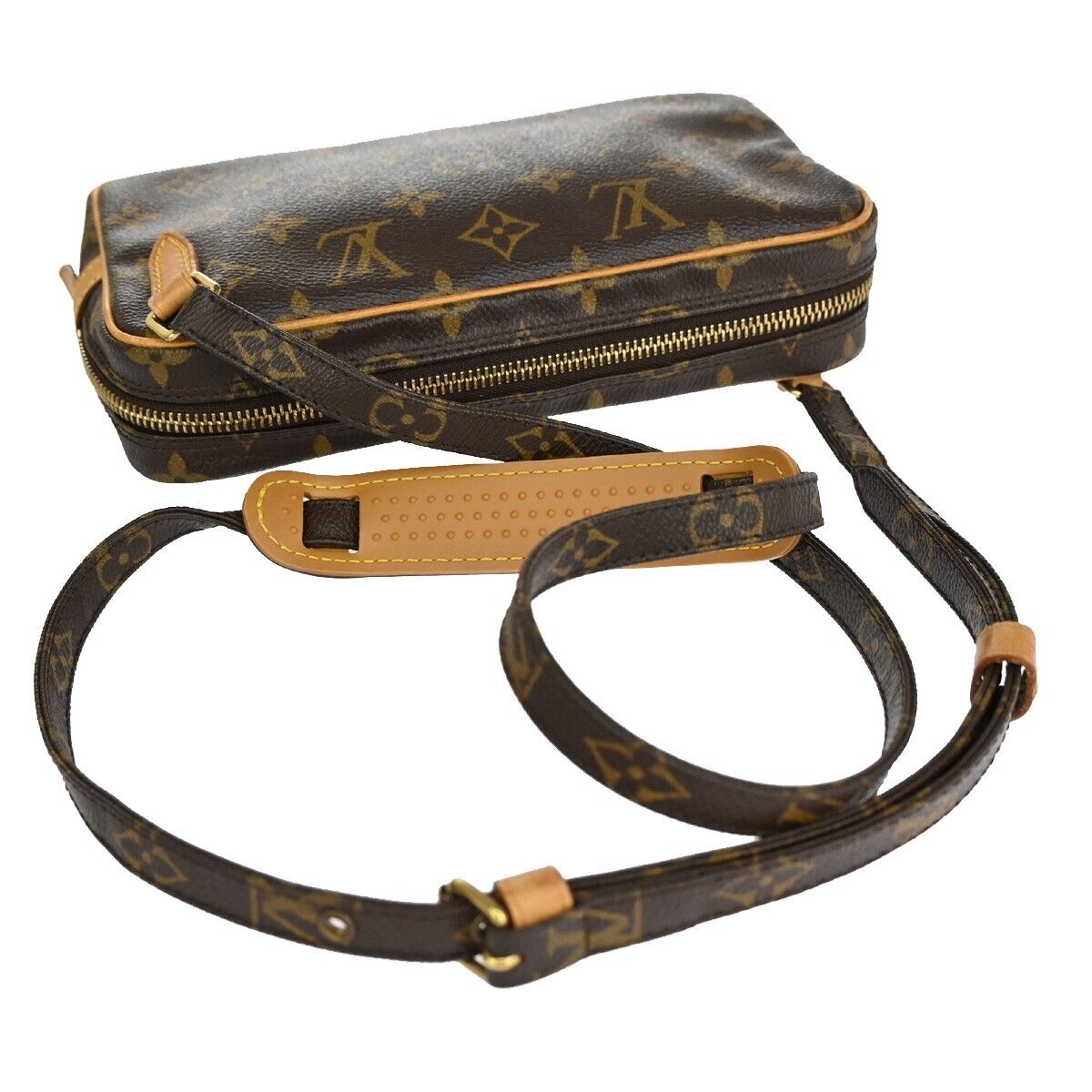 Louis Vuitton Marly  Canvas Clutch Bag ()