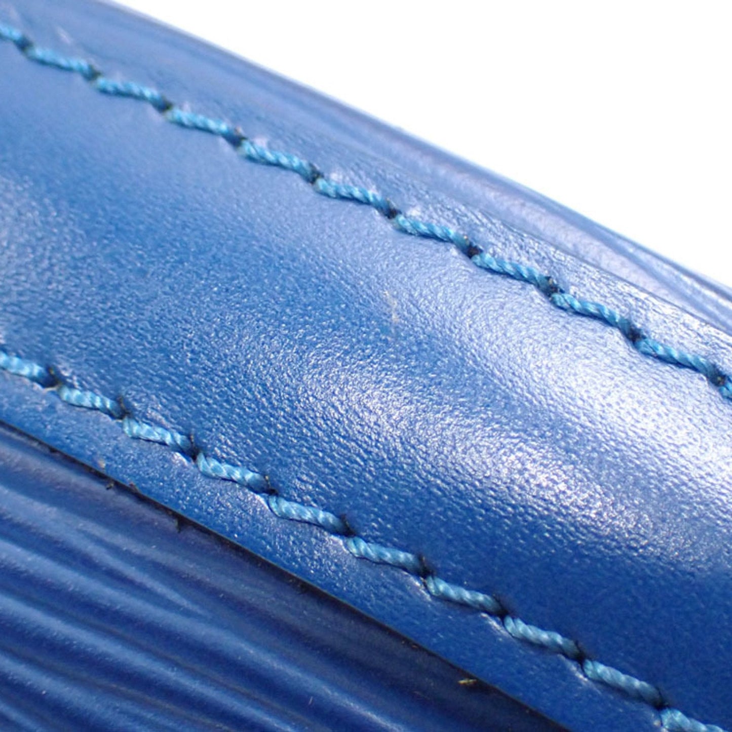 Louis Vuitton Cluny  Leather Shoulder Bag ()