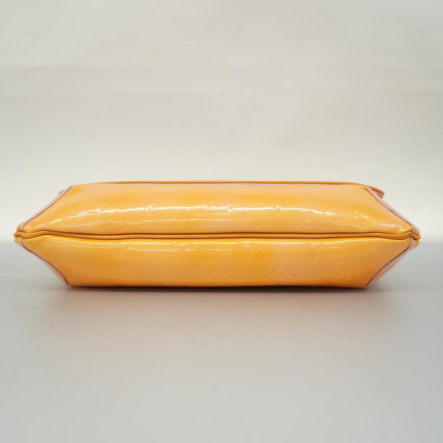 Louis Vuitton Thompson Street  Patent Leather Shoulder Bag ()