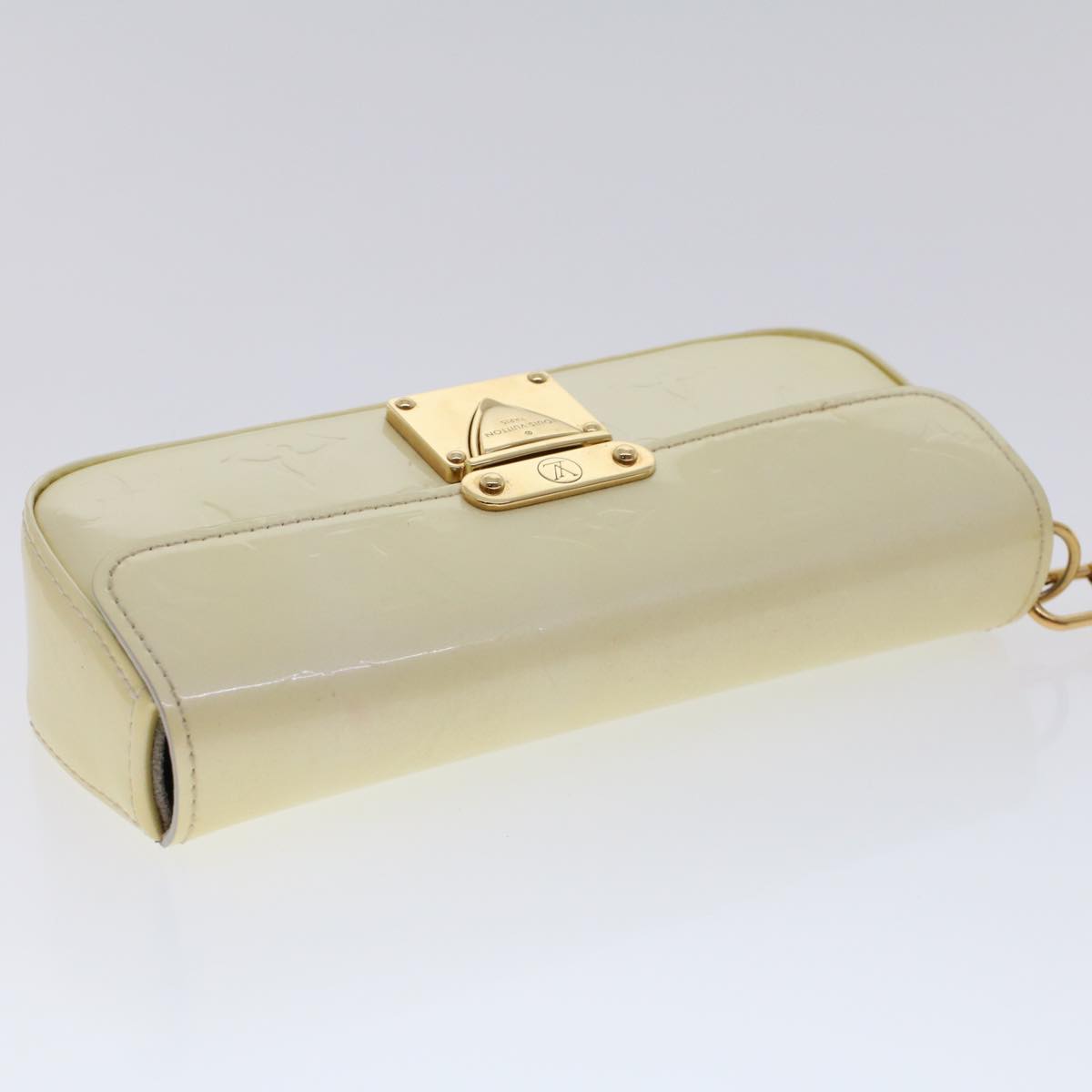 Louis Vuitton Etui À Lunettes  Patent Leather Wallet  ()