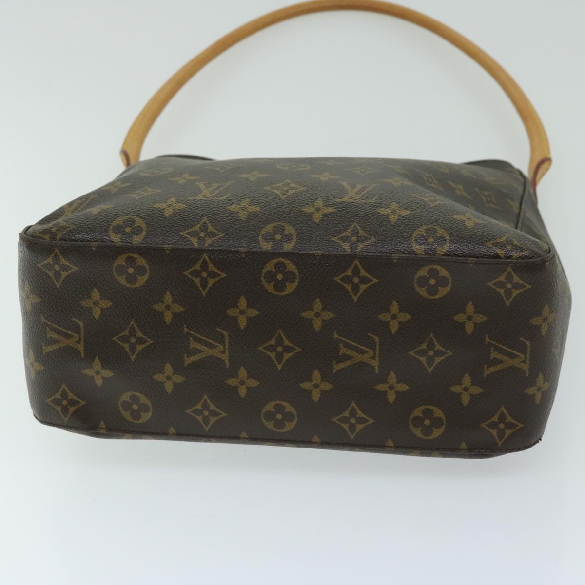 Louis Vuitton Looping  Canvas Shoulder Bag ()