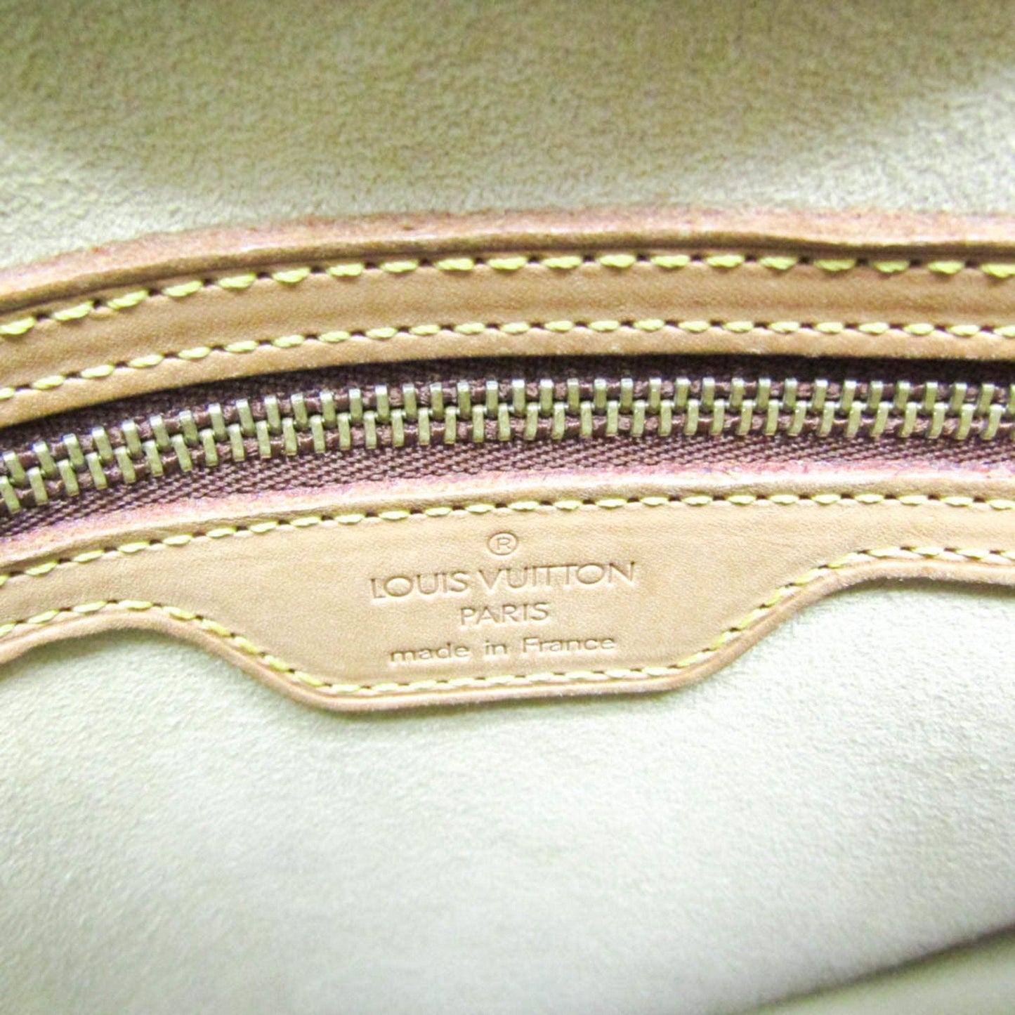 Louis Vuitton Looping Mm  Canvas Shoulder Bag ()