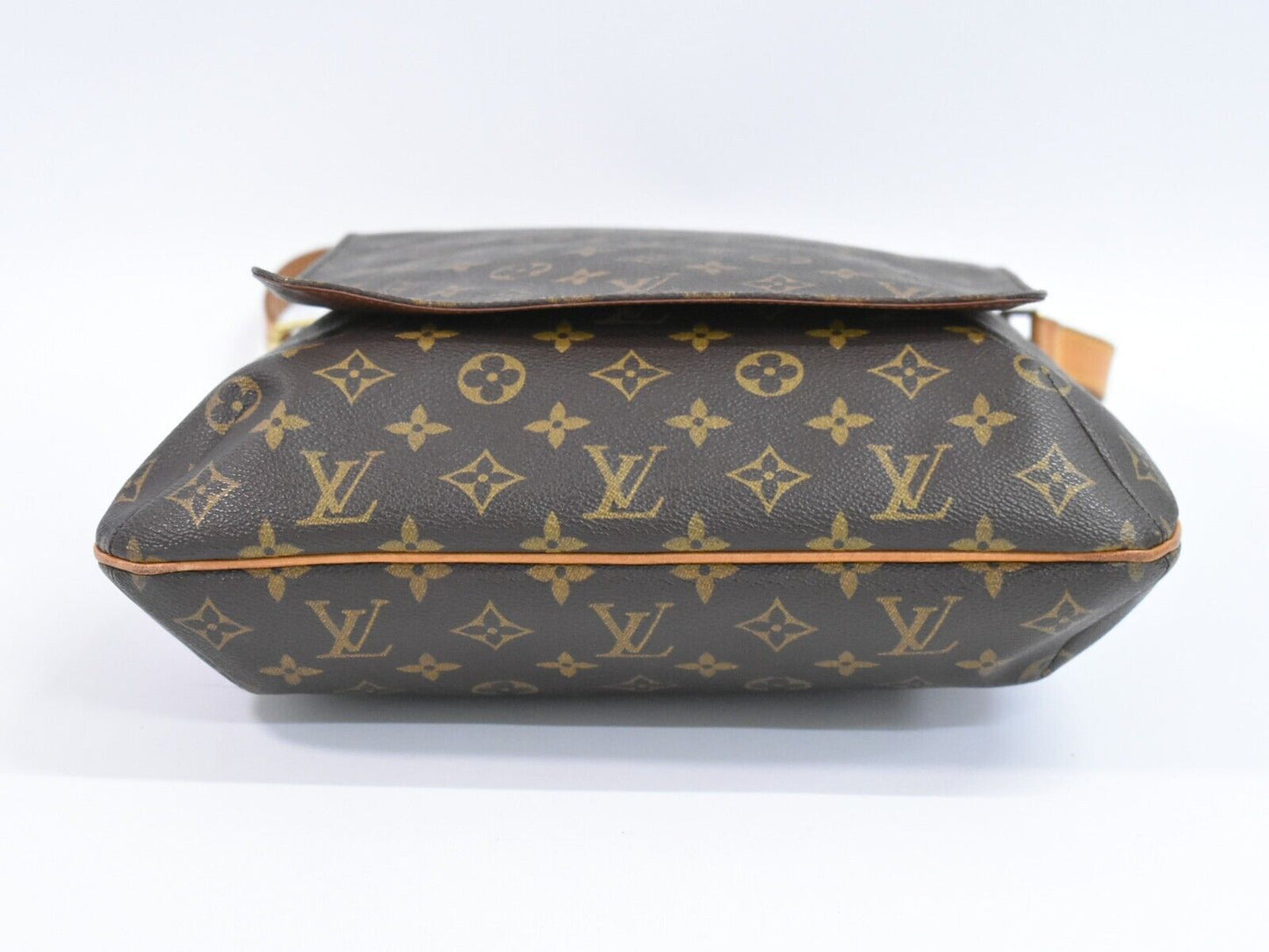 Louis Vuitton Musette  Canvas Shoulder Bag ()