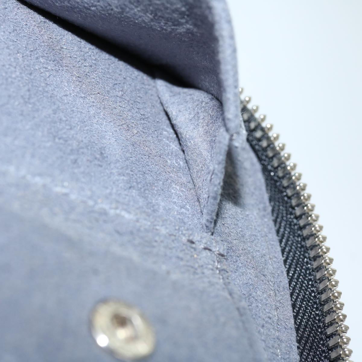 Louis Vuitton Etui 5 Cravates  Leather Wallet  ()