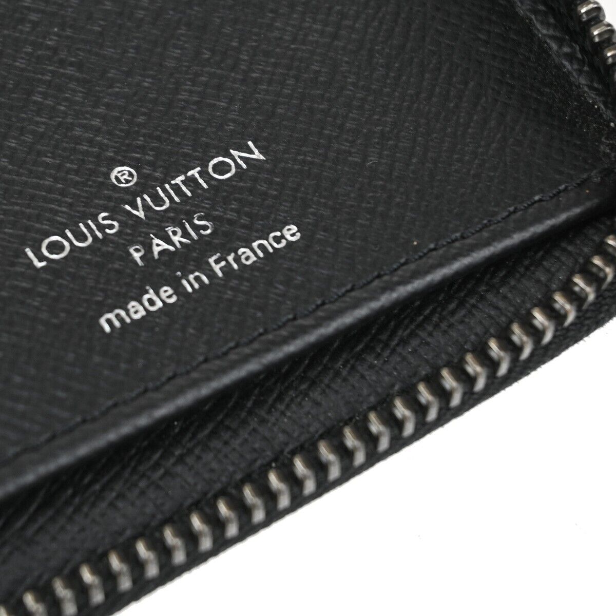 Louis Vuitton Brazza  Canvas Wallet  ()