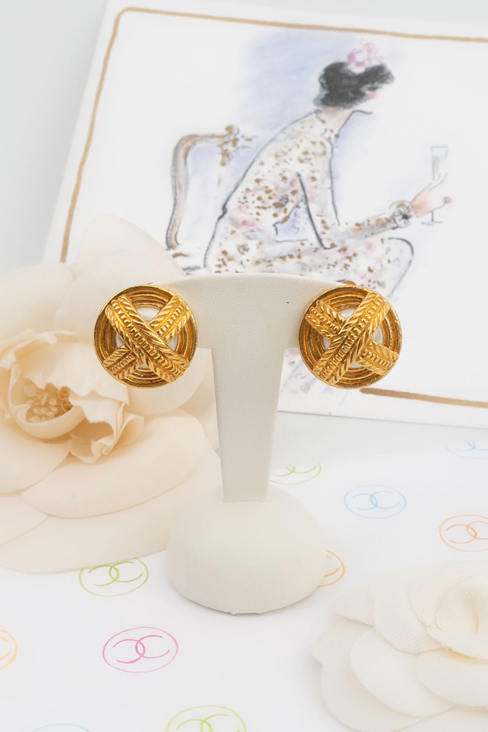 Boucles d'oreilles baroques Chanel