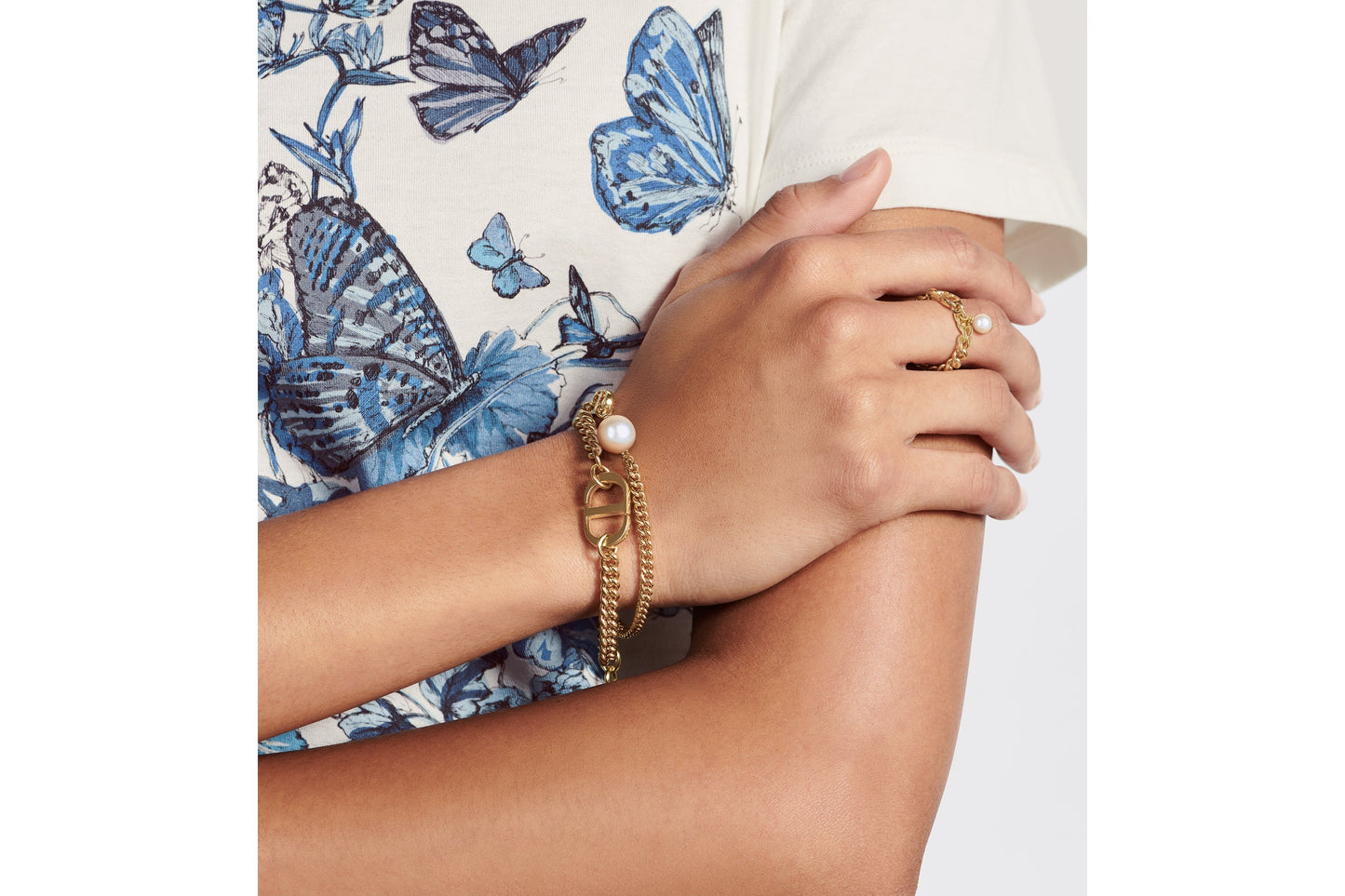 30 Montaigne Bracelet • Gold-Finish Metal