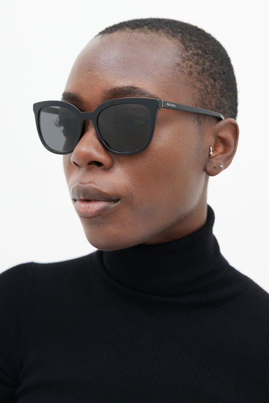 Black SPR03X-F Round Sunglasses