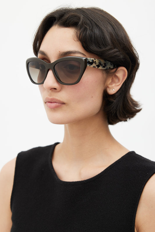 Brown SPR03Q Tapered Sunglasses