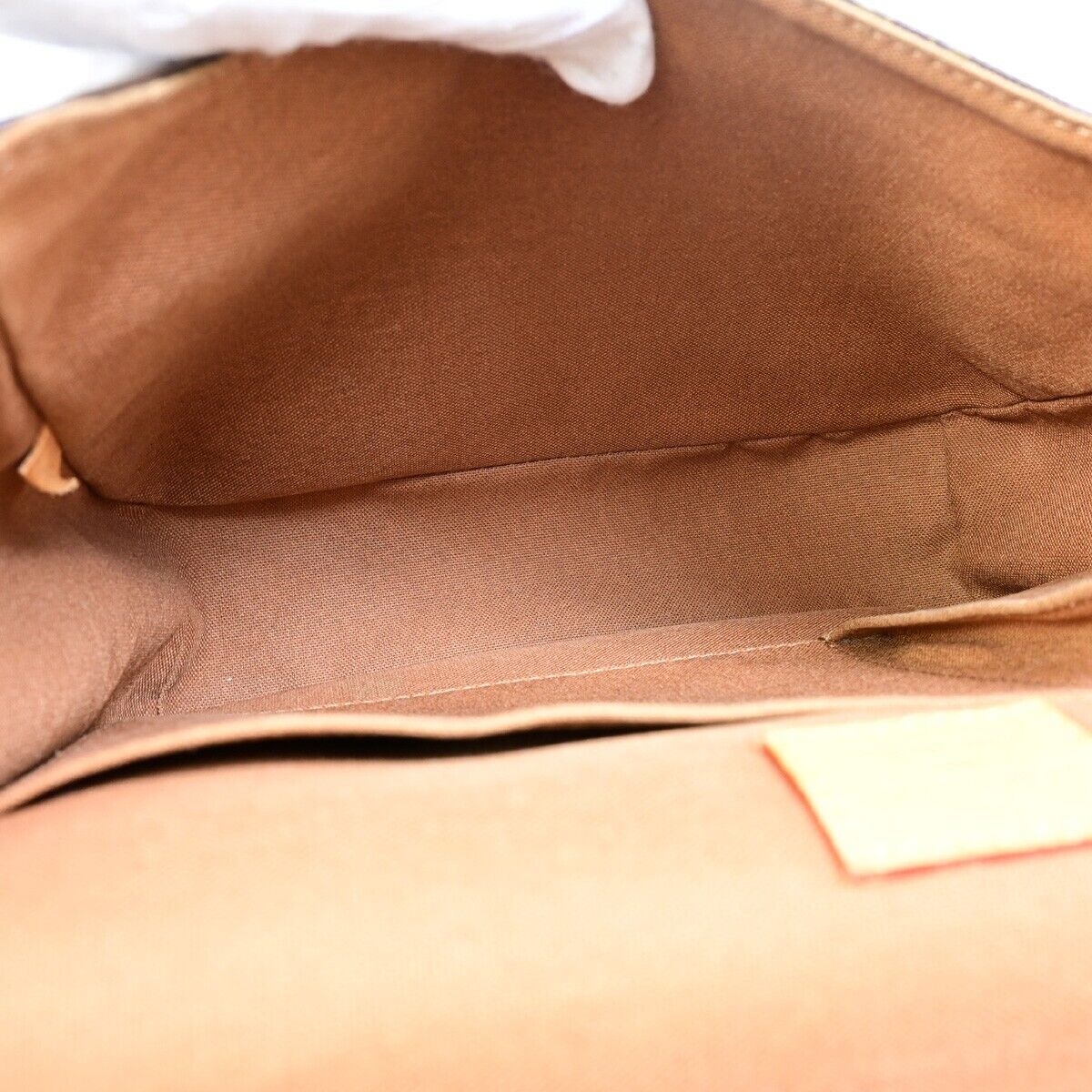 Louis Vuitton Bosphore  Canvas Shoulder Bag ()