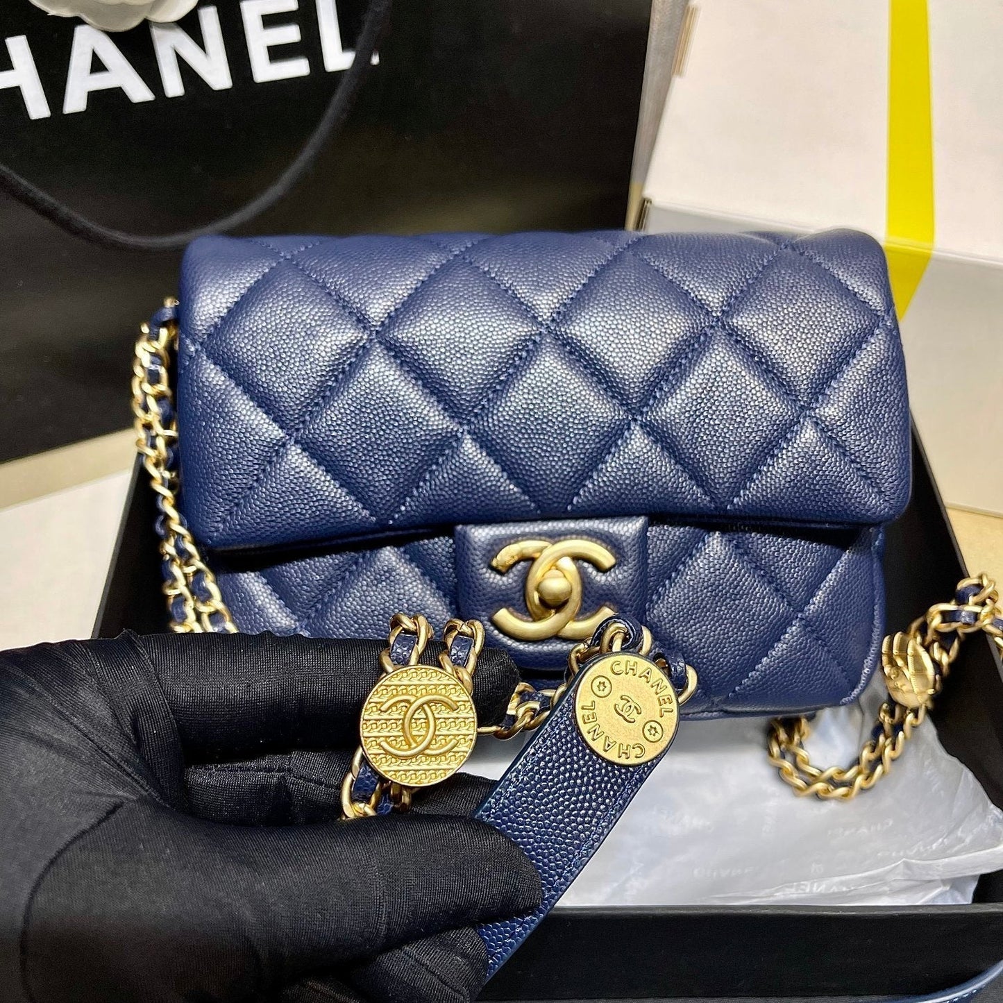 Chanel - Luxury Bag - CHL - 732
