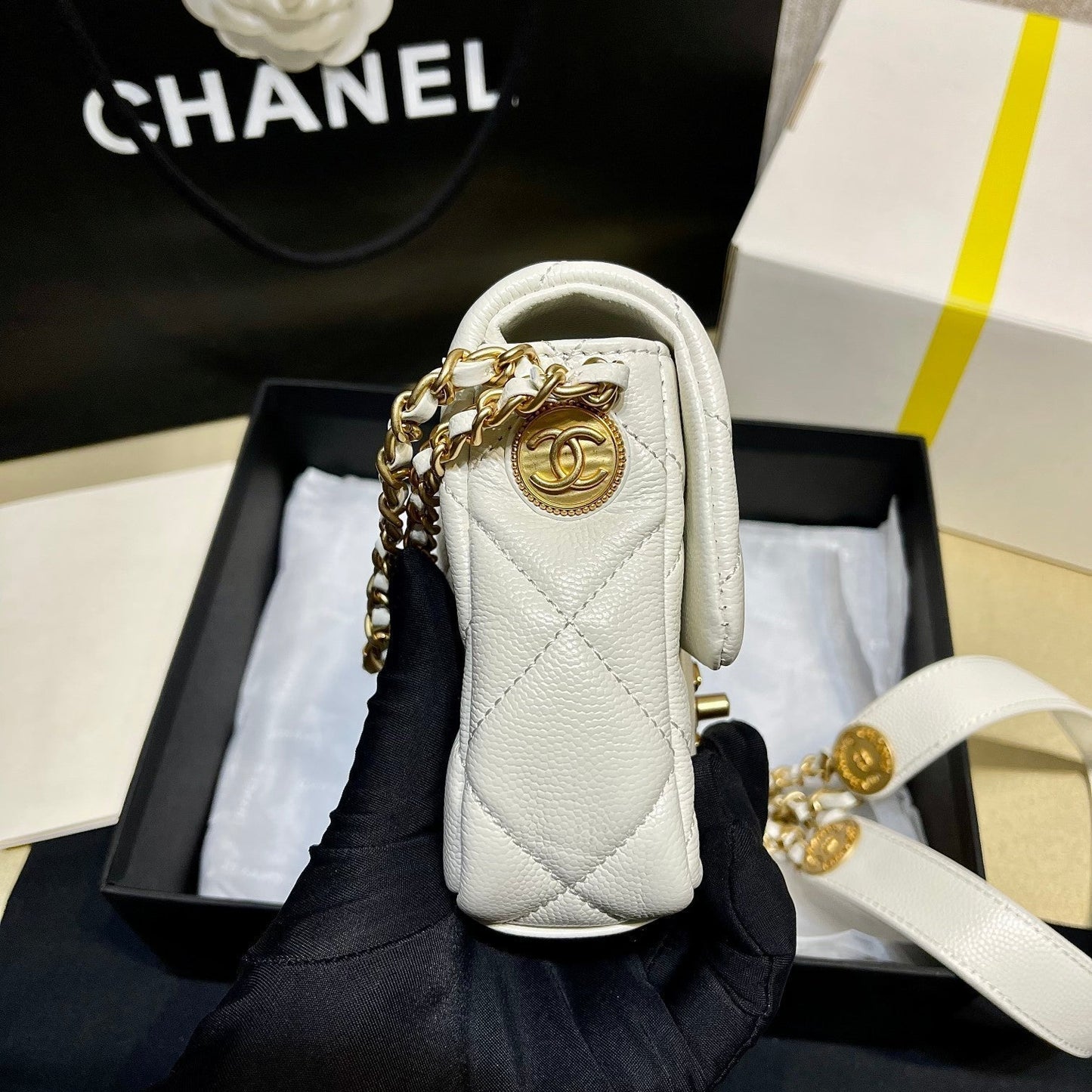 Chanel - Luxury Bag - CHL - 734