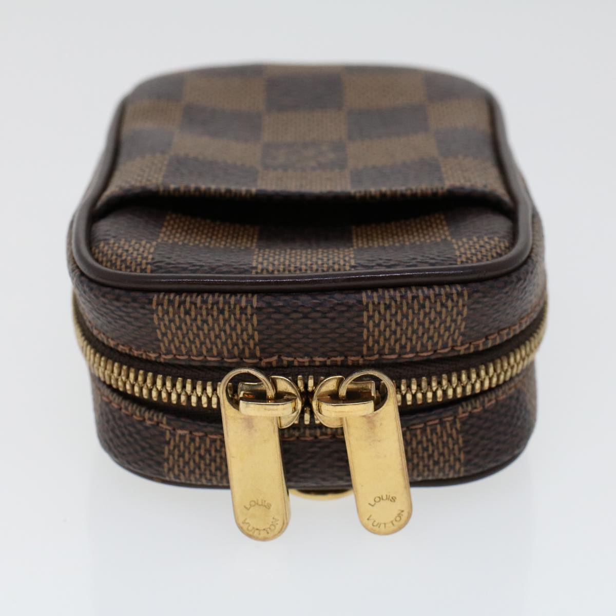 Louis Vuitton Etui Okapi  Canvas Clutch Bag ()