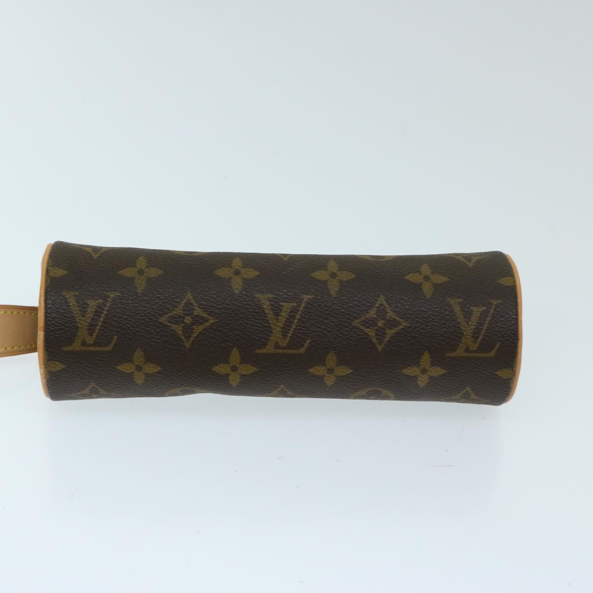 Louis Vuitton Trousse Rond  Canvas Clutch Bag ()