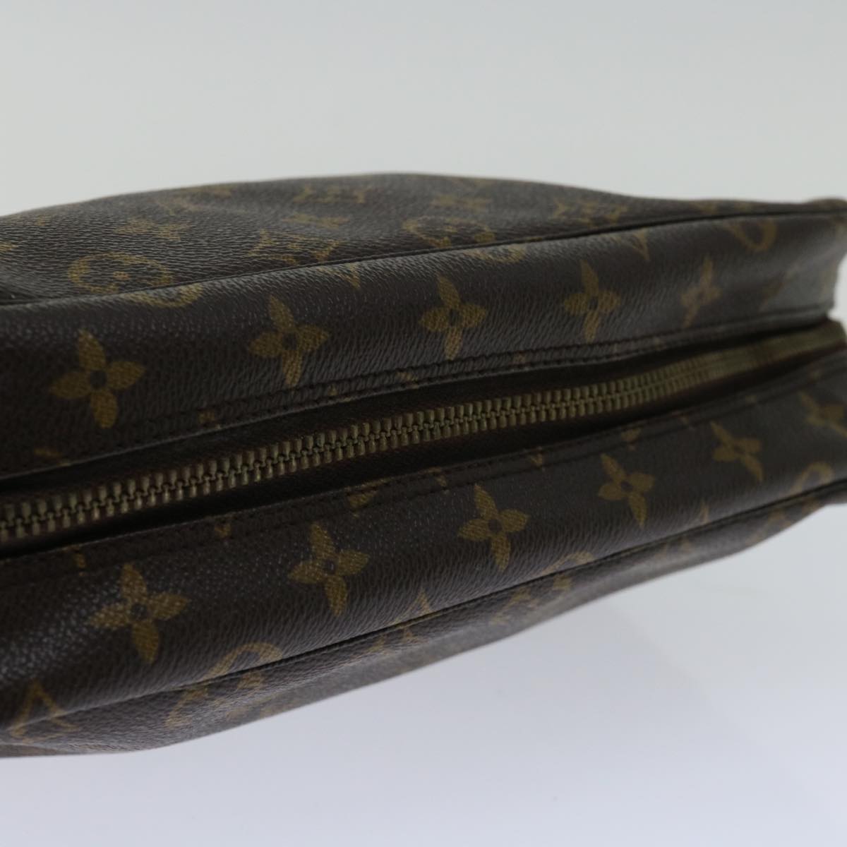 Louis Vuitton Trousse De Toilette  Canvas Clutch Bag ()