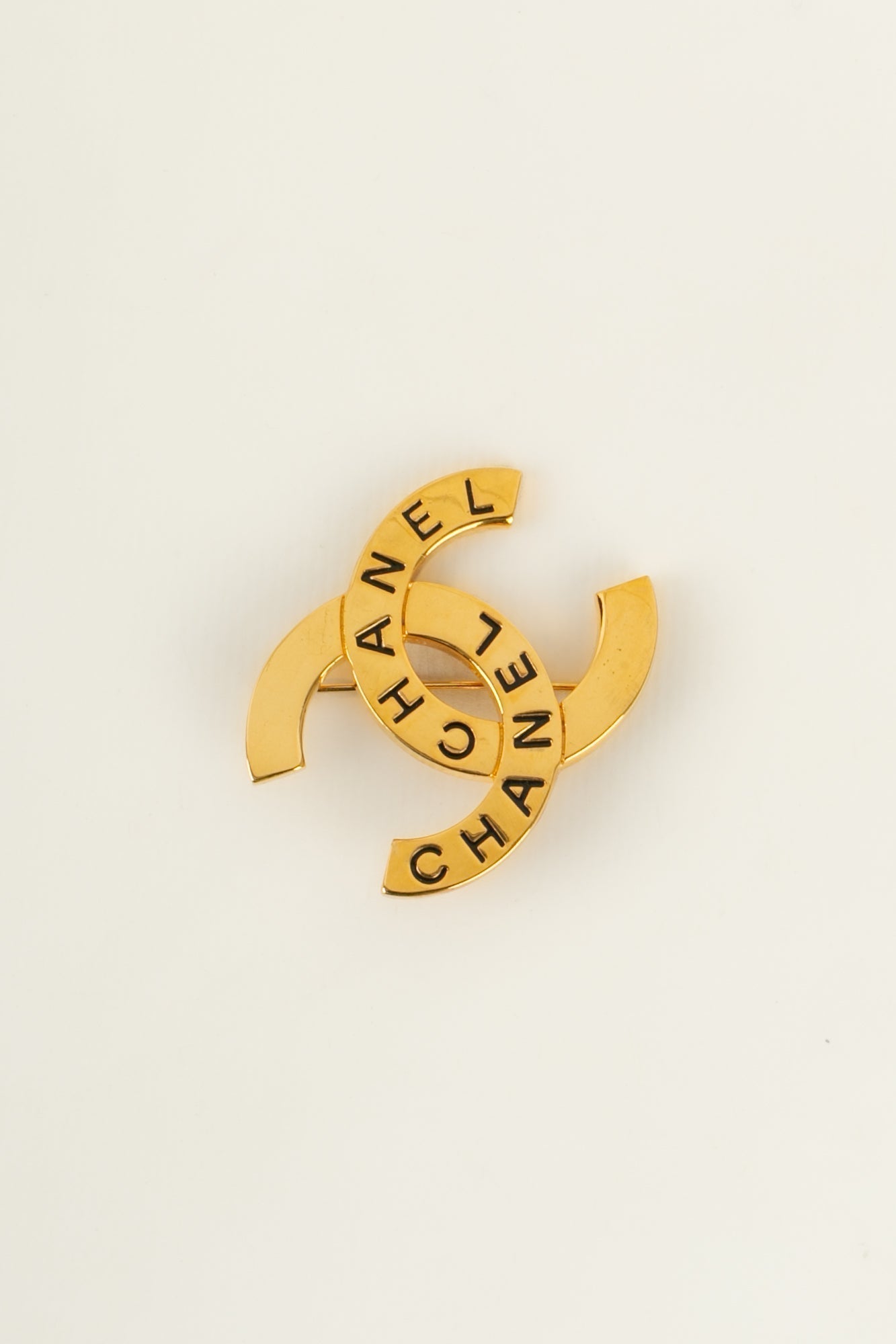 Broche cc Chanel 1998