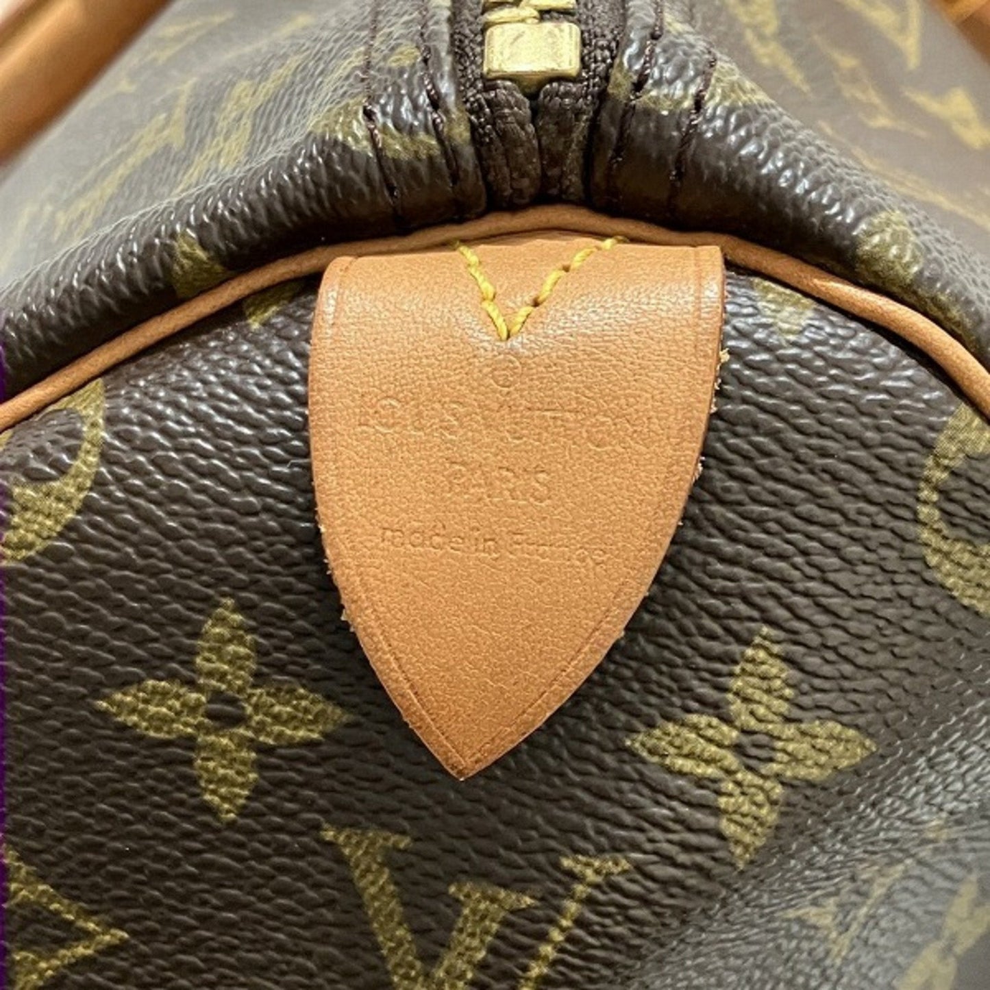 Louis Vuitton Keepall 55  Canvas Travel Bag ()
