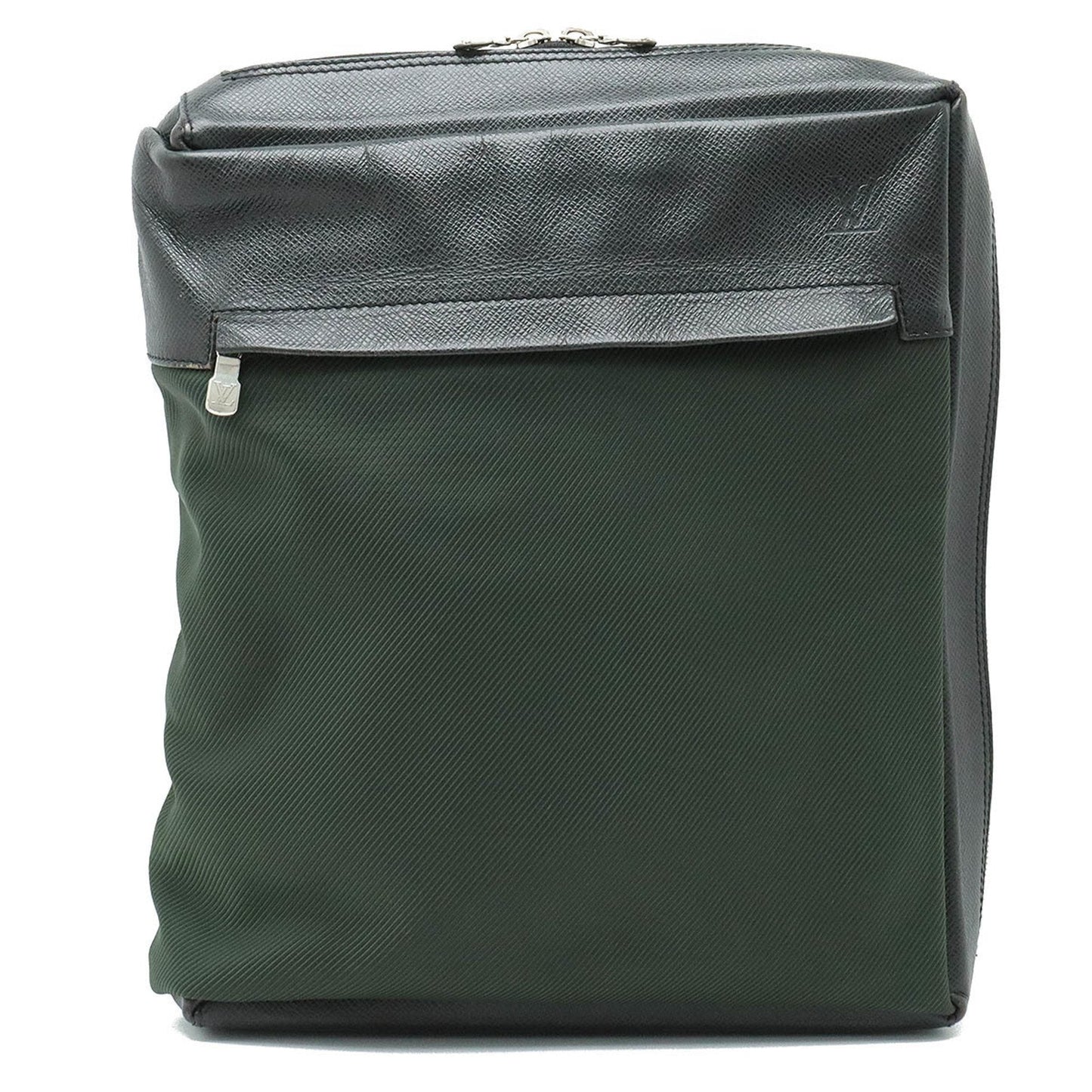 Louis Vuitton Taiga  Leather Shoulder Bag ()