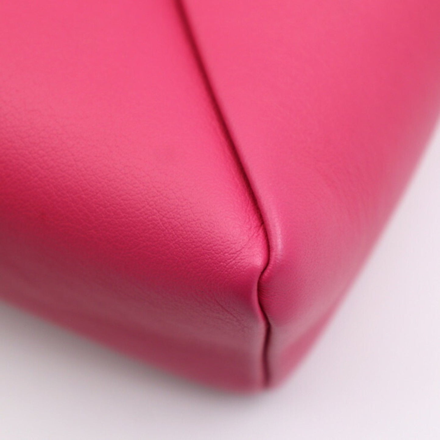 Louis Vuitton Love Note  Leather Shoulder Bag ()