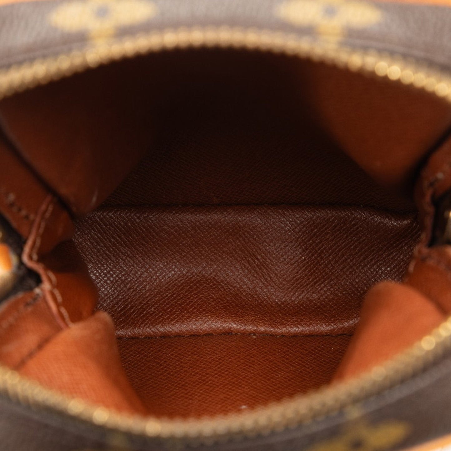 Louis Vuitton Danube  Canvas Shoulder Bag ()