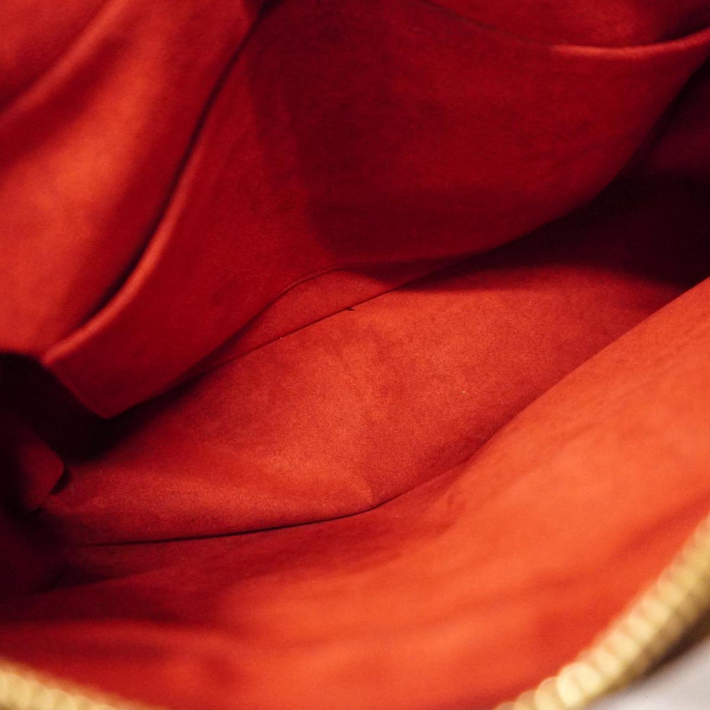 Louis Vuitton Multipli Cité  Canvas Tote Bag ()