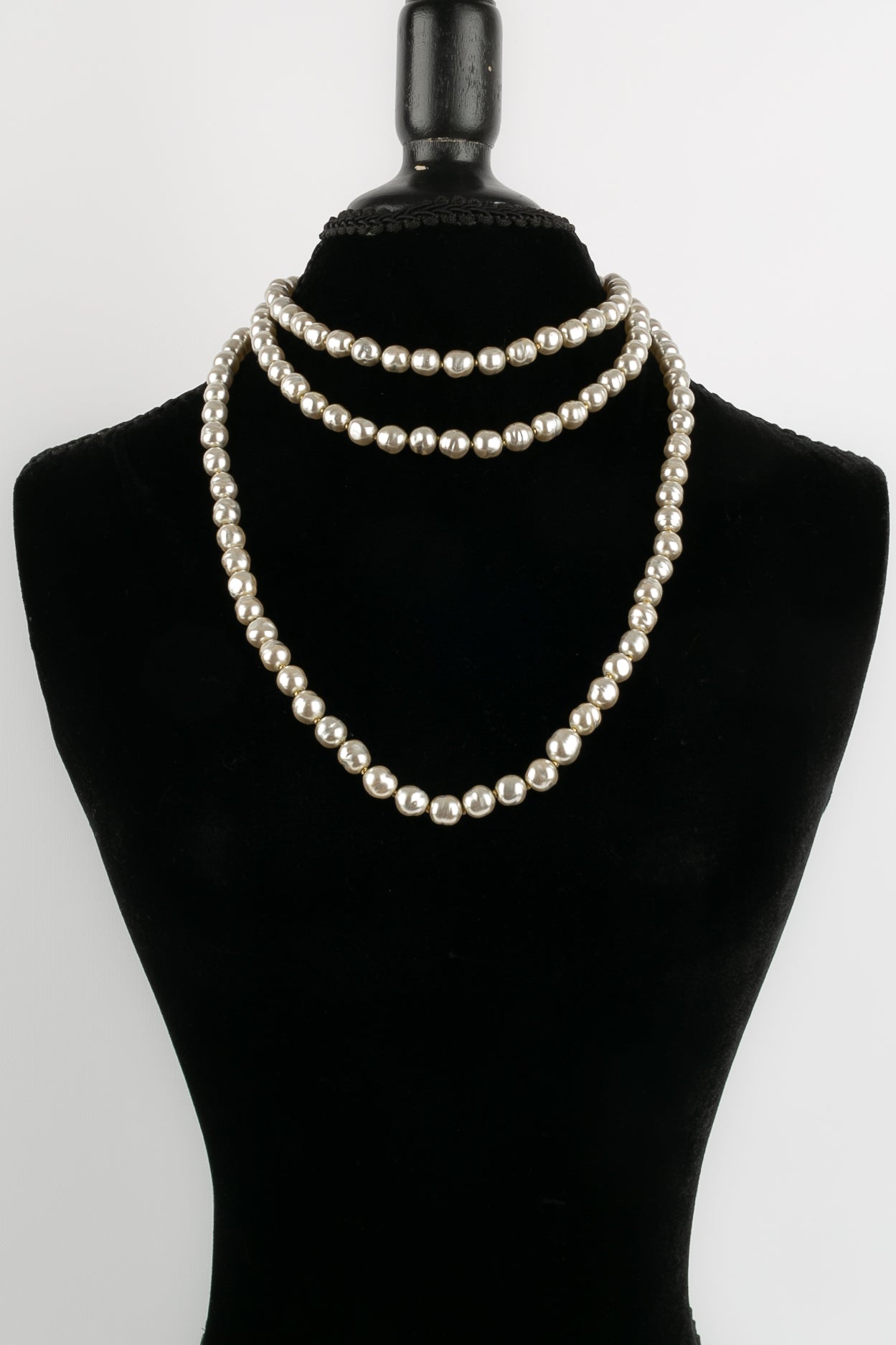 Collier / Sautoir Chanel 1981