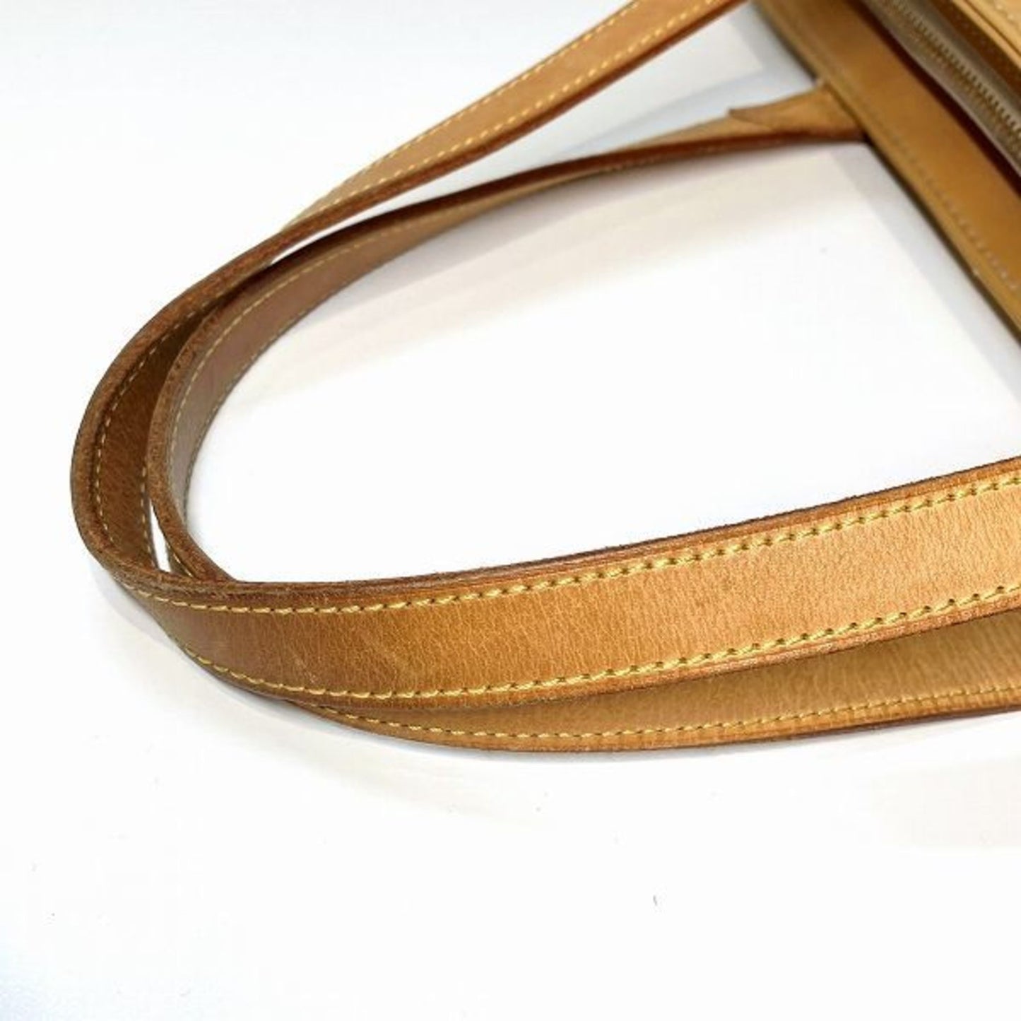 Louis Vuitton Houston  Patent Leather Shoulder Bag ()