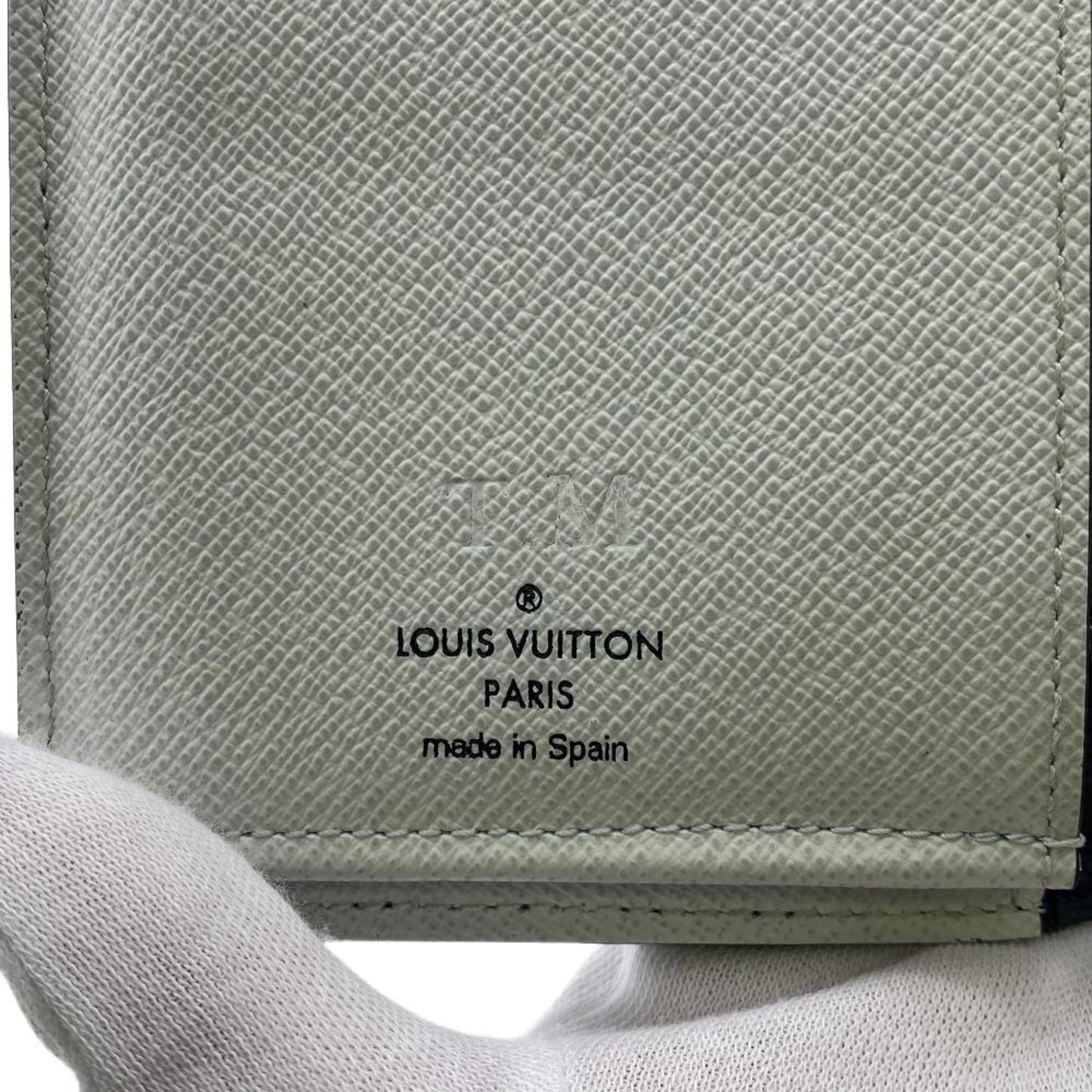 Louis Vuitton Brazza  Leather Wallet  ()