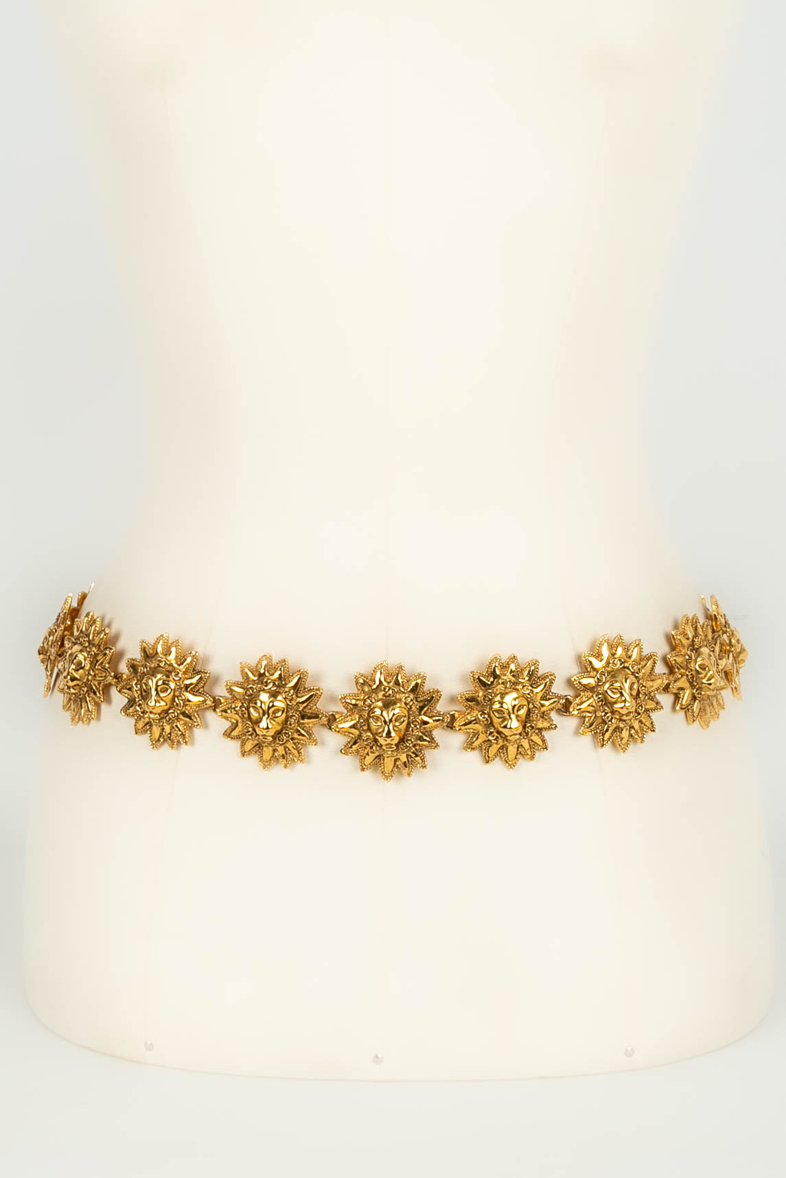 Ceinture "têtes de lion" Chanel