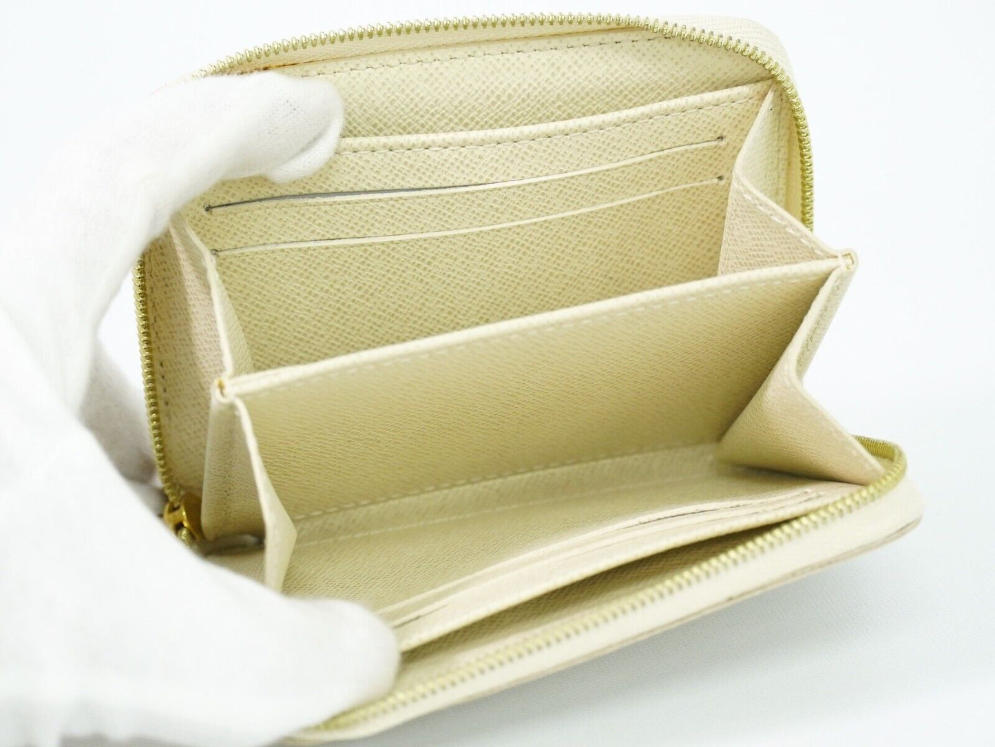 Louis Vuitton Porte Monnaie Zippy  Canvas Wallet  ()