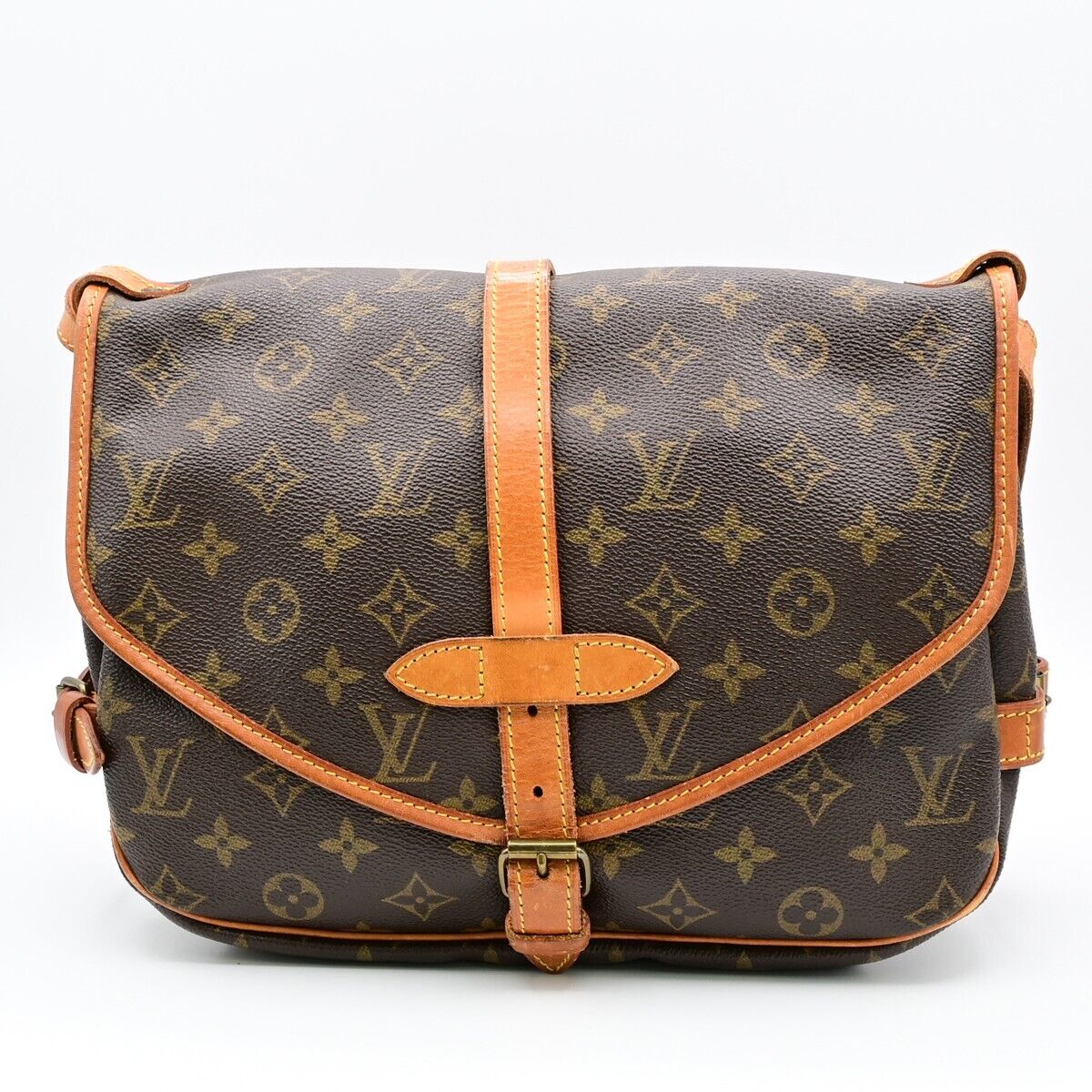 Louis Vuitton Saumur 30  Canvas Shoulder Bag ()