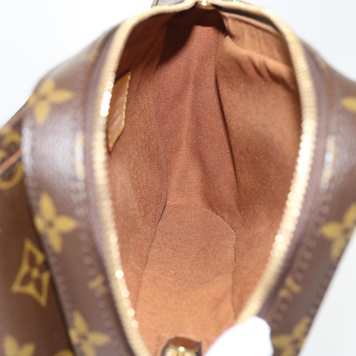 Louis Vuitton Geronimos  Canvas Clutch Bag ()