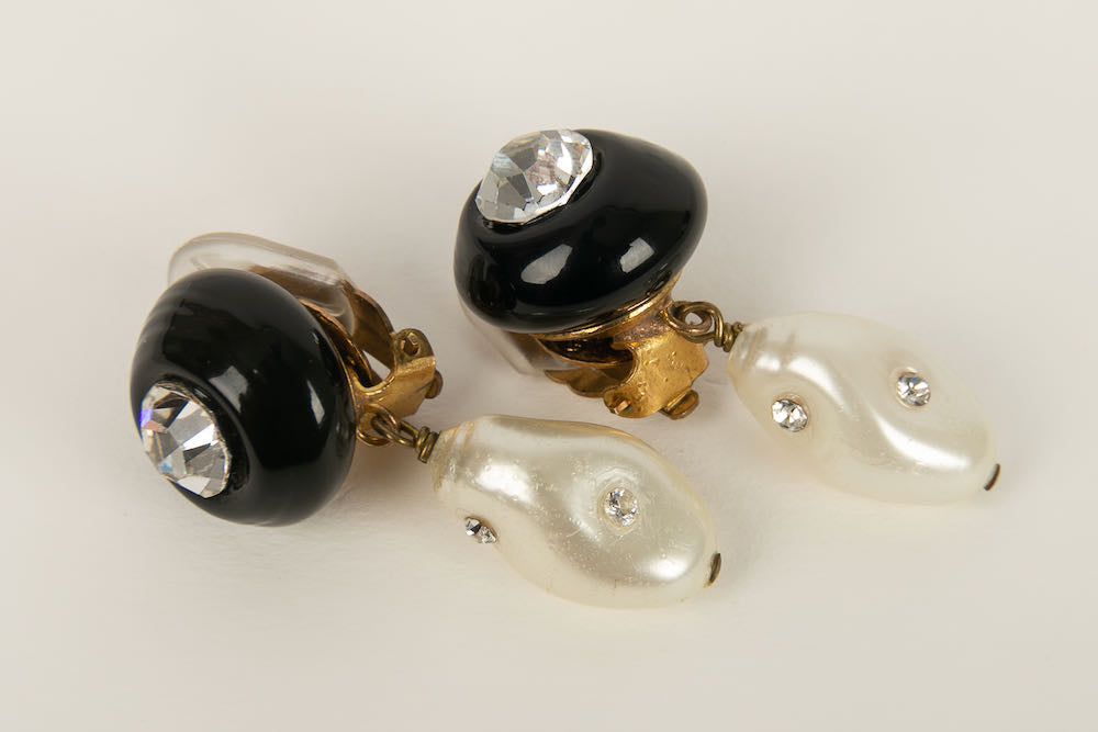 Boucles d'oreilles Chanel 1984