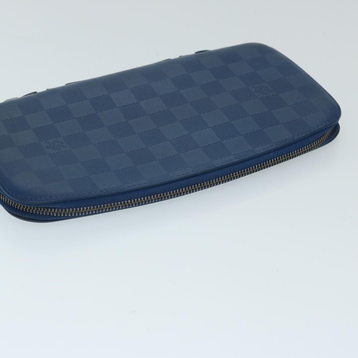 Louis Vuitton Atholl  Leather Clutch Bag ()