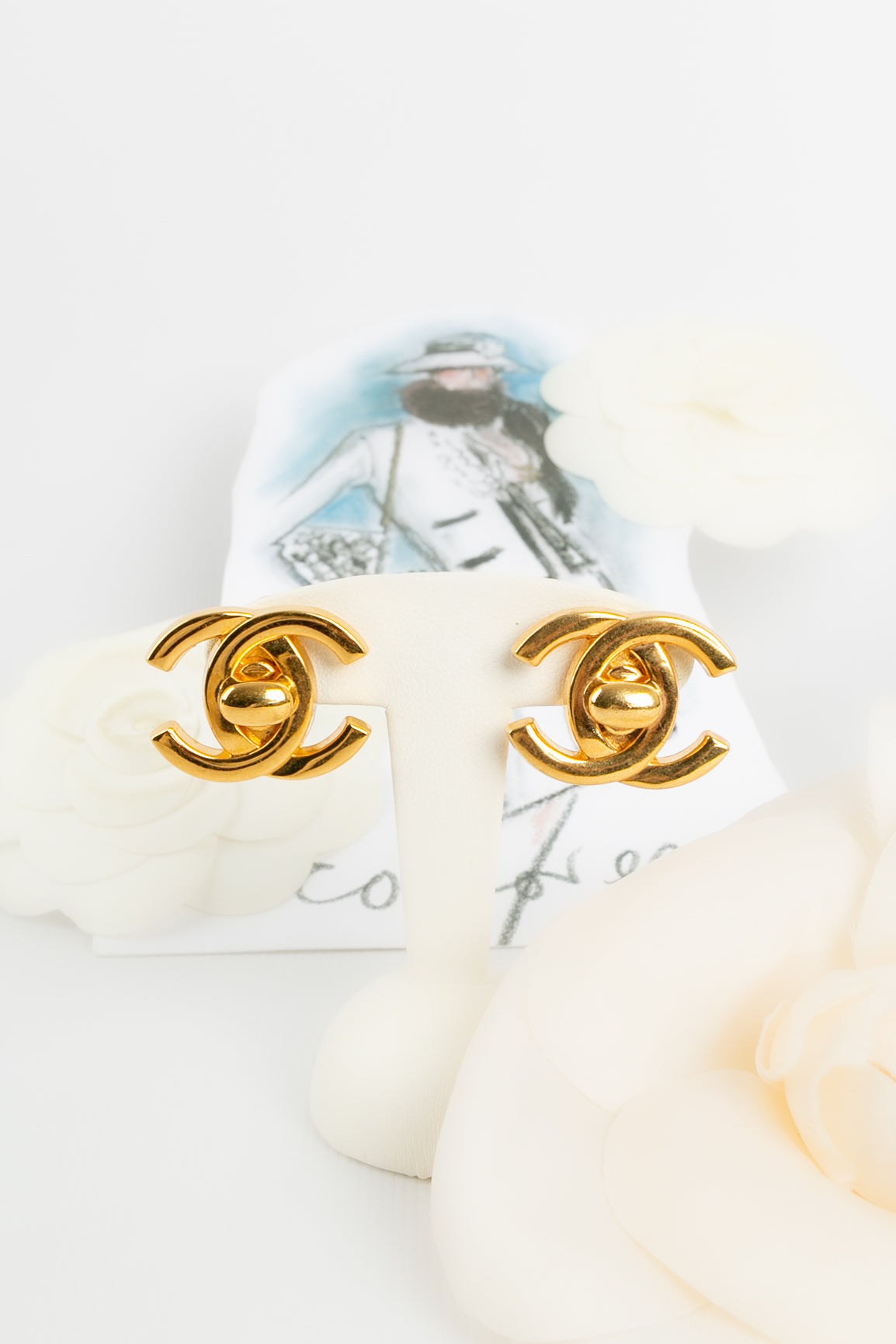 Boucles d'oreilles tourniquet Chanel