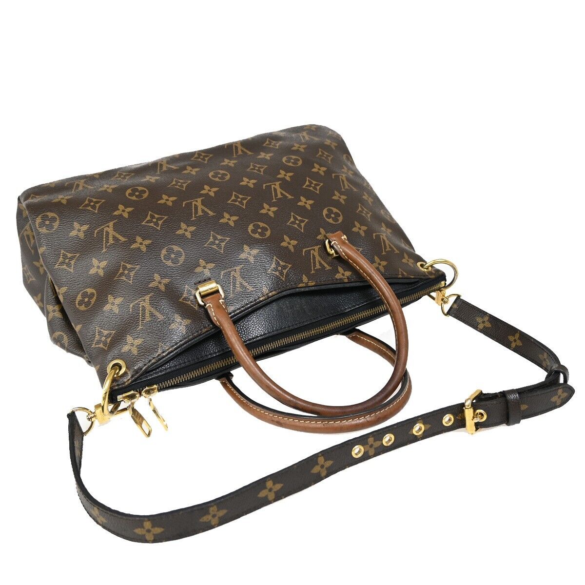 Louis Vuitton Pallas  Canvas Tote Bag ()