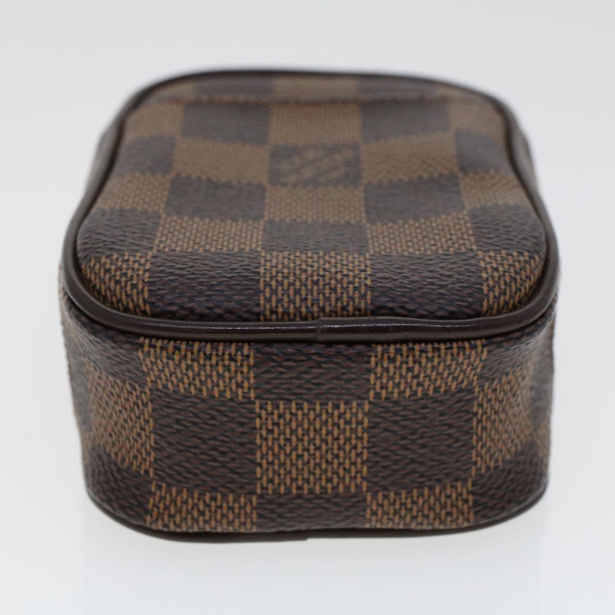 Louis Vuitton Etui Okapi  Canvas Clutch Bag ()