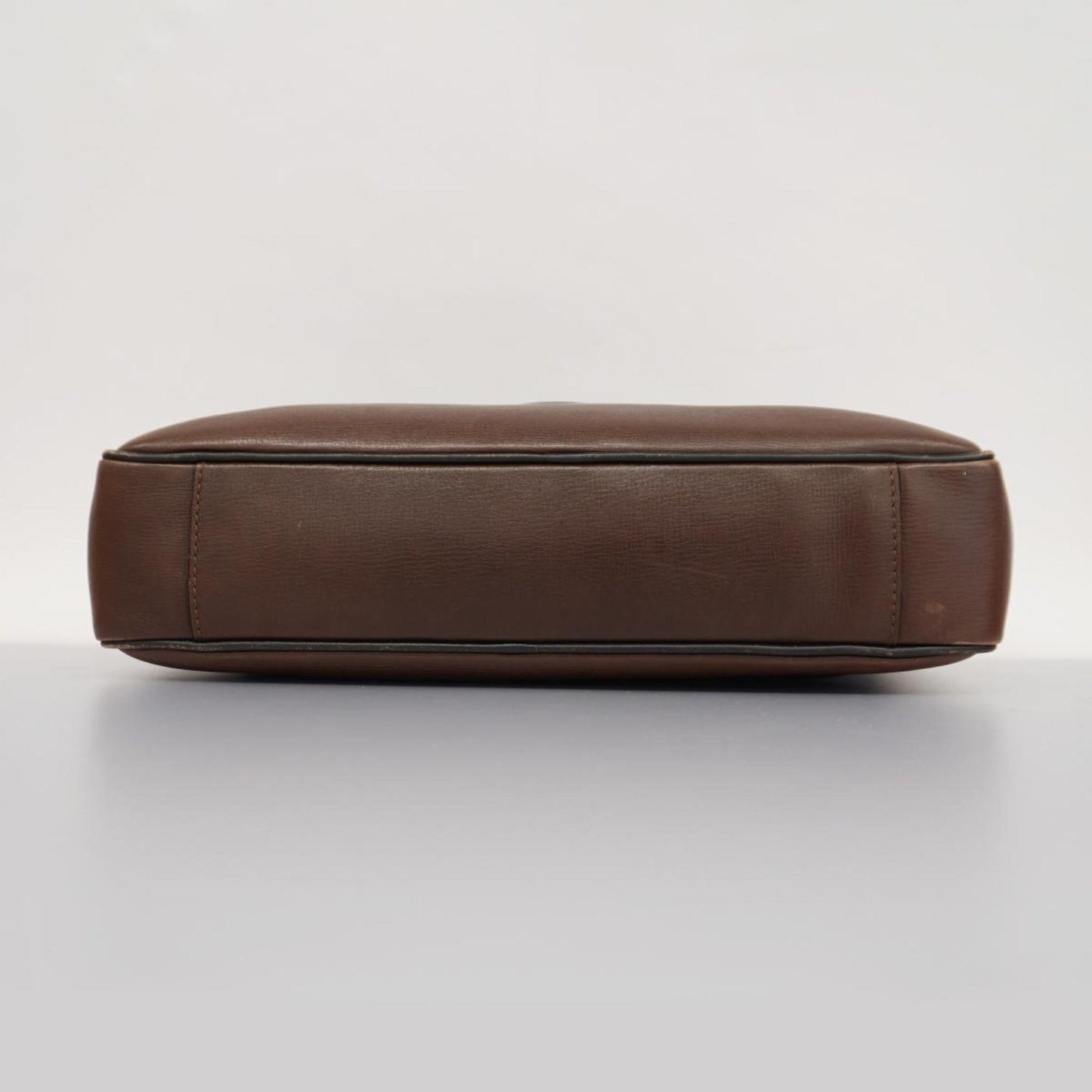 Louis Vuitton Huron  Leather Handbag ()