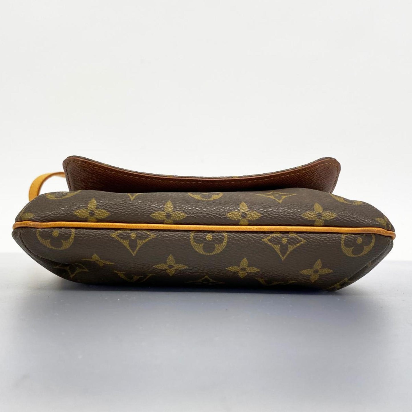 Louis Vuitton Musette Salsa  Canvas Shoulder Bag ()