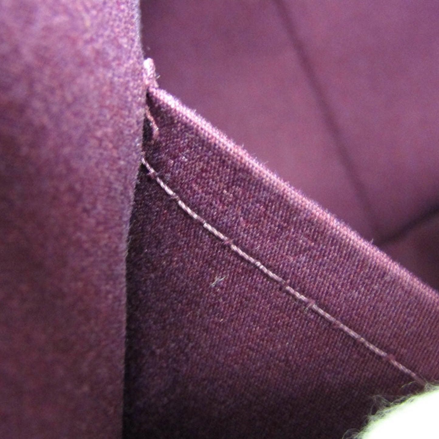 Louis Vuitton Bellevue  Patent Leather Tote Bag ()