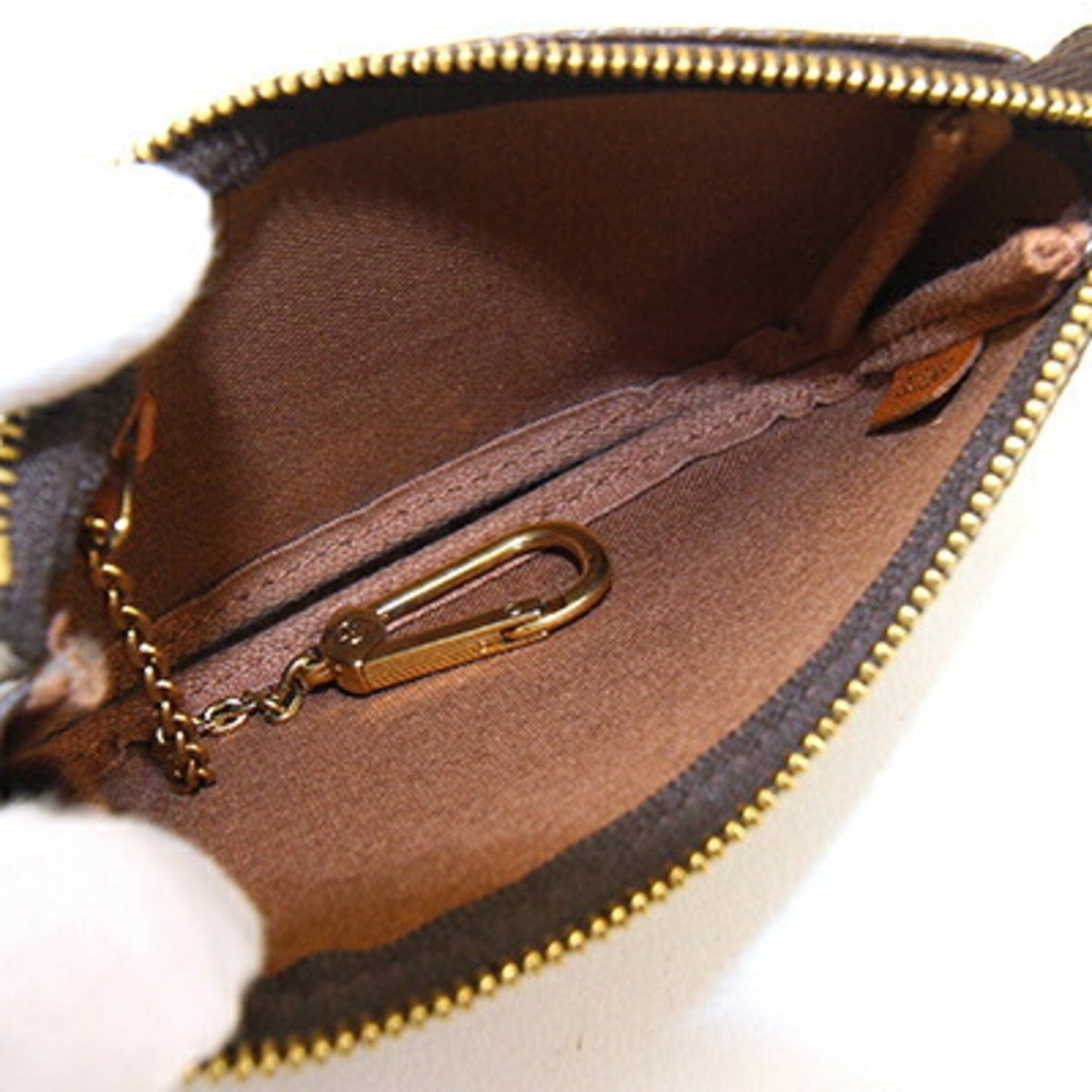 Louis Vuitton Pochette  Canvas Clutch Bag ()