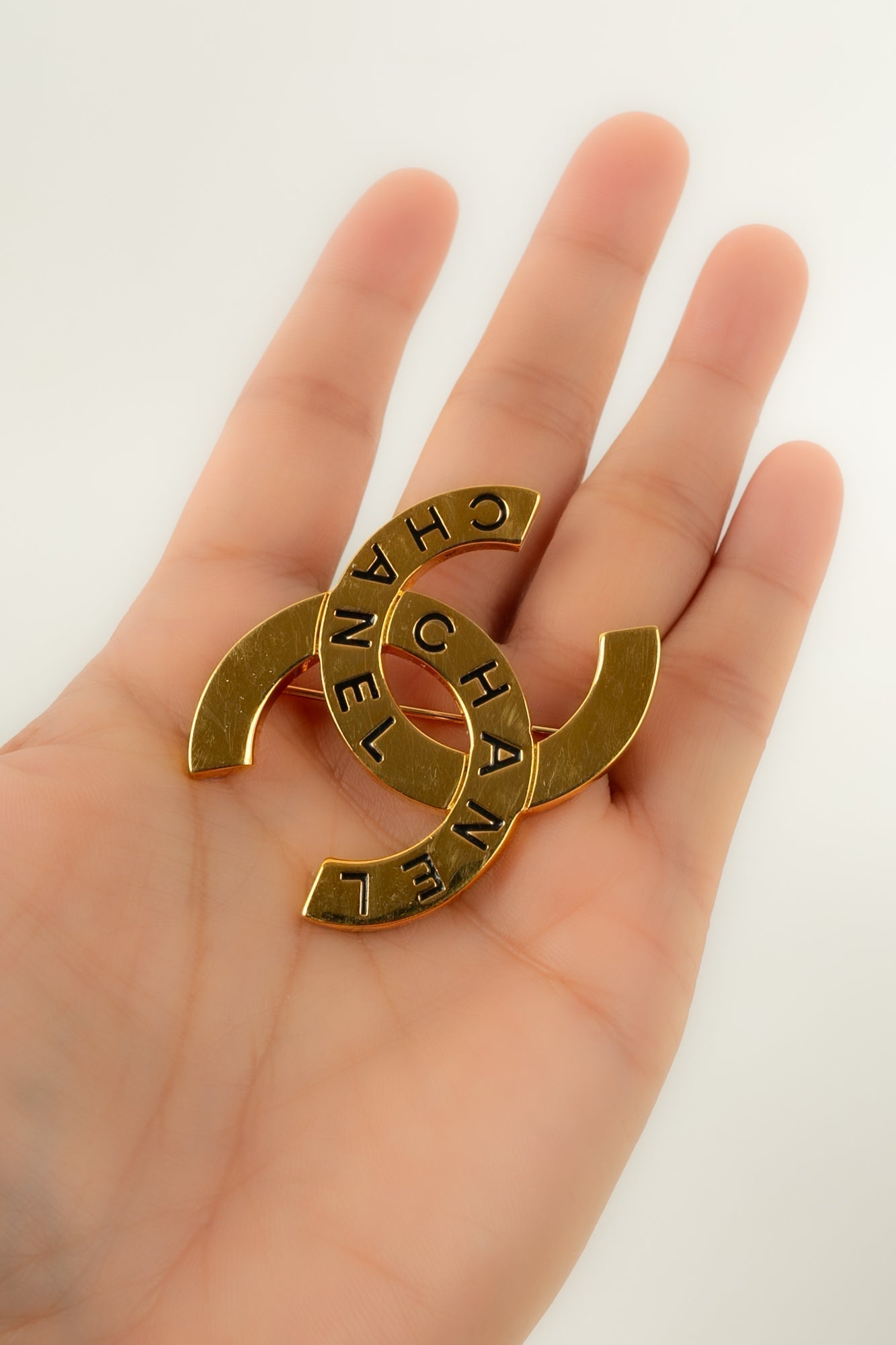 Broche cc Chanel 1998