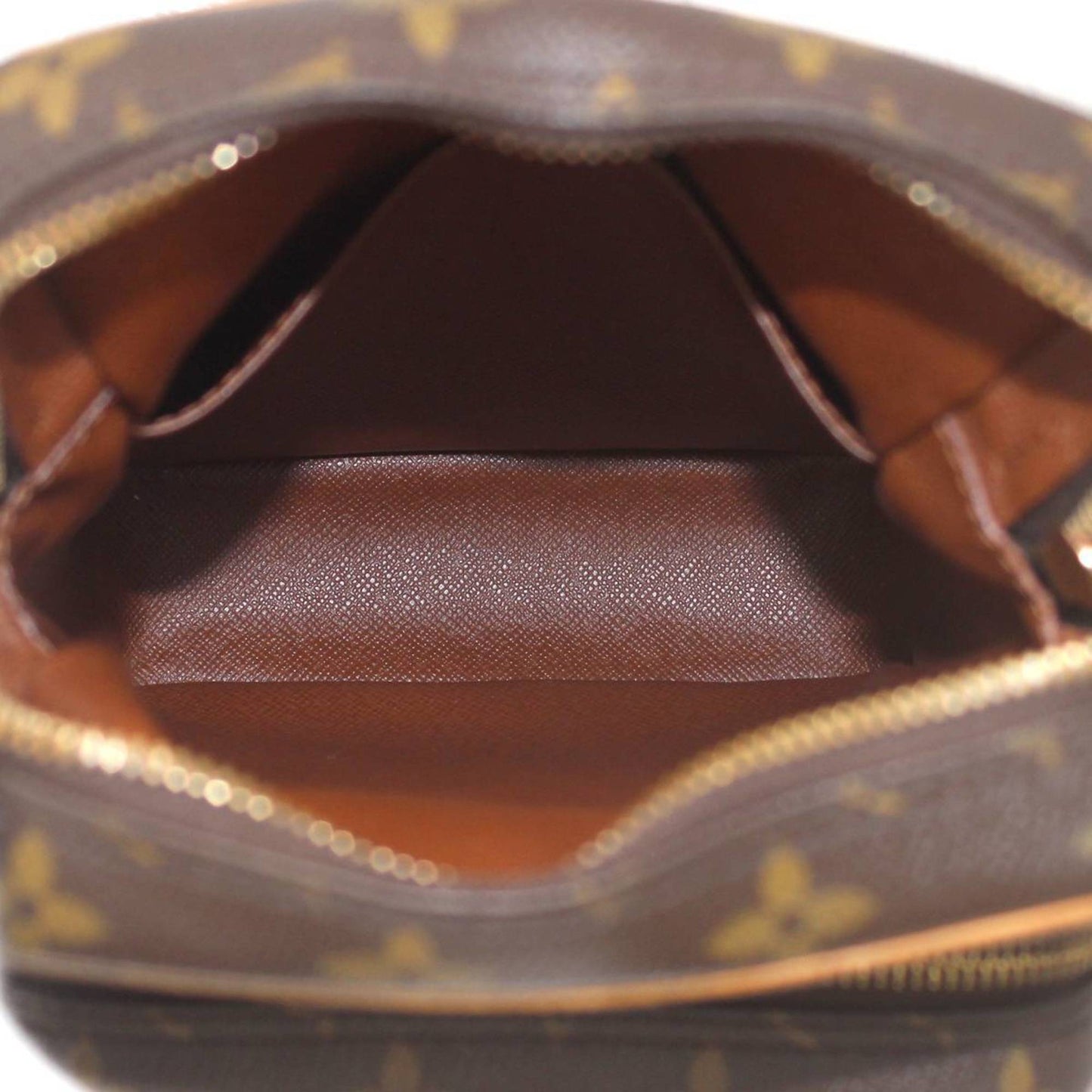 Louis Vuitton Amazon  Canvas Shoulder Bag ()